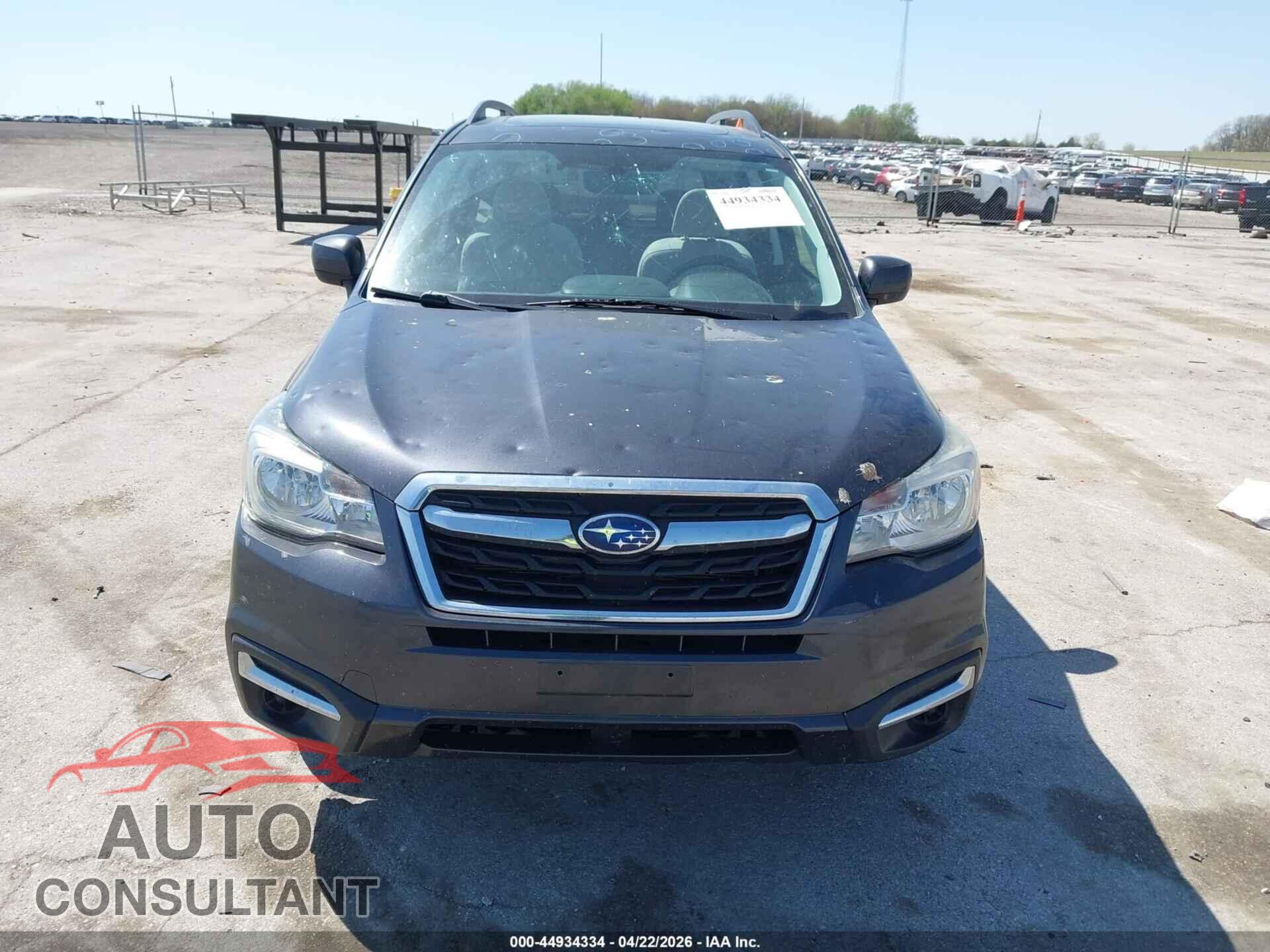 SUBARU FORESTER 2017 - JF2SJAEC2HH480877