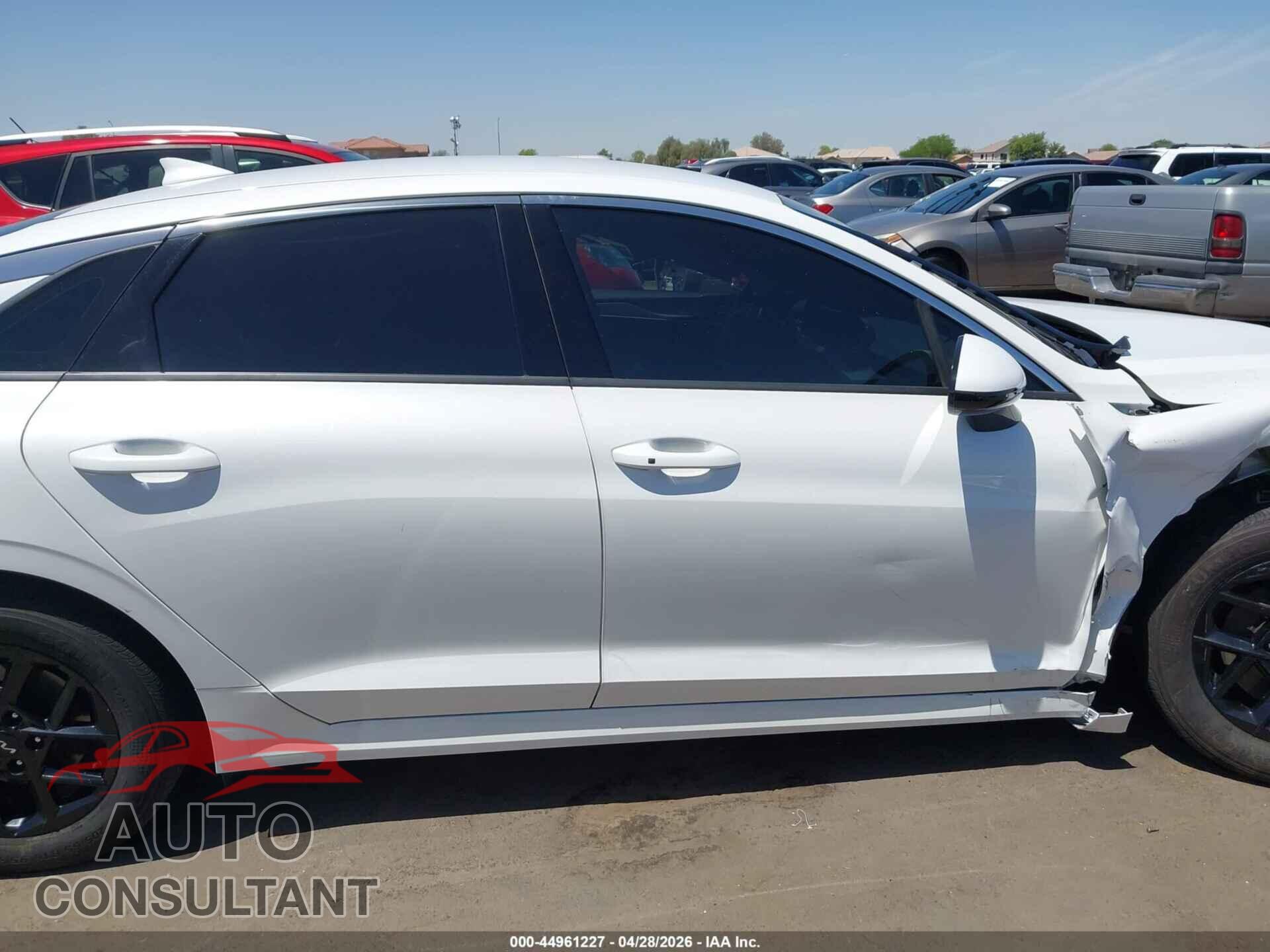 KIA K5 2025 - KNAG24J73S5371216