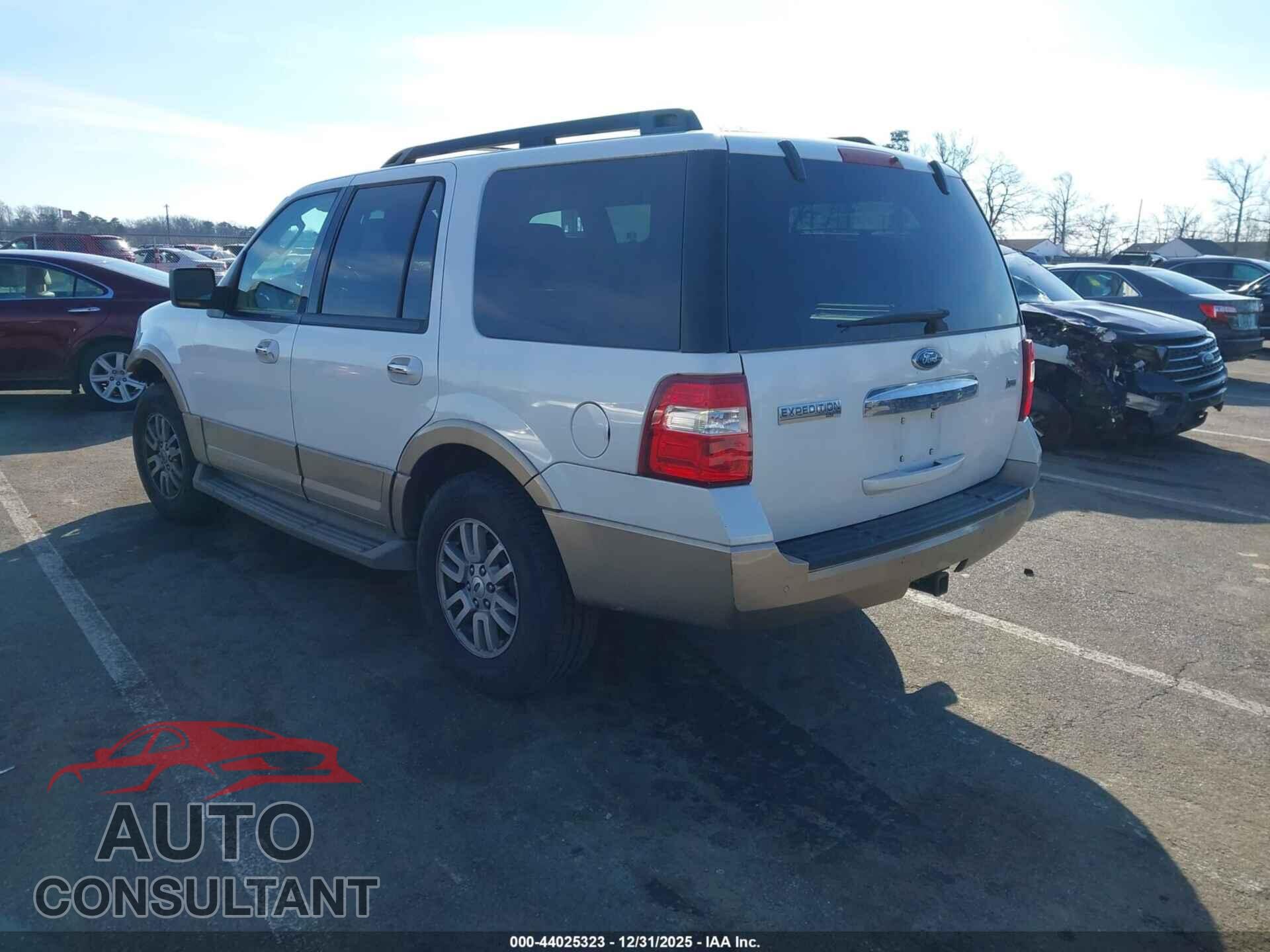 FORD EXPEDITION 2011 - 1FMJU1J55BEF00858