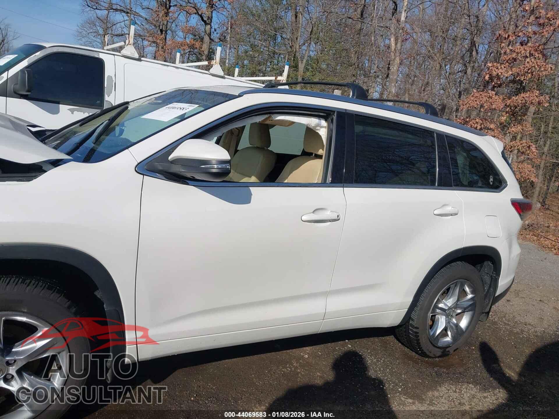 TOYOTA HIGHLANDER 2015 - 5TDDKRFH1FS207676
