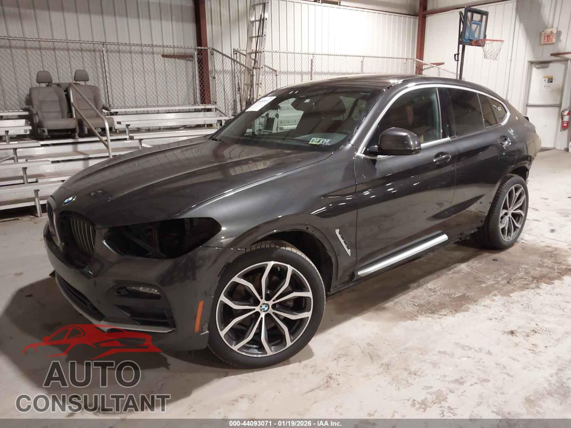BMW X4 2021 - 5UX2V1C04M9D87148