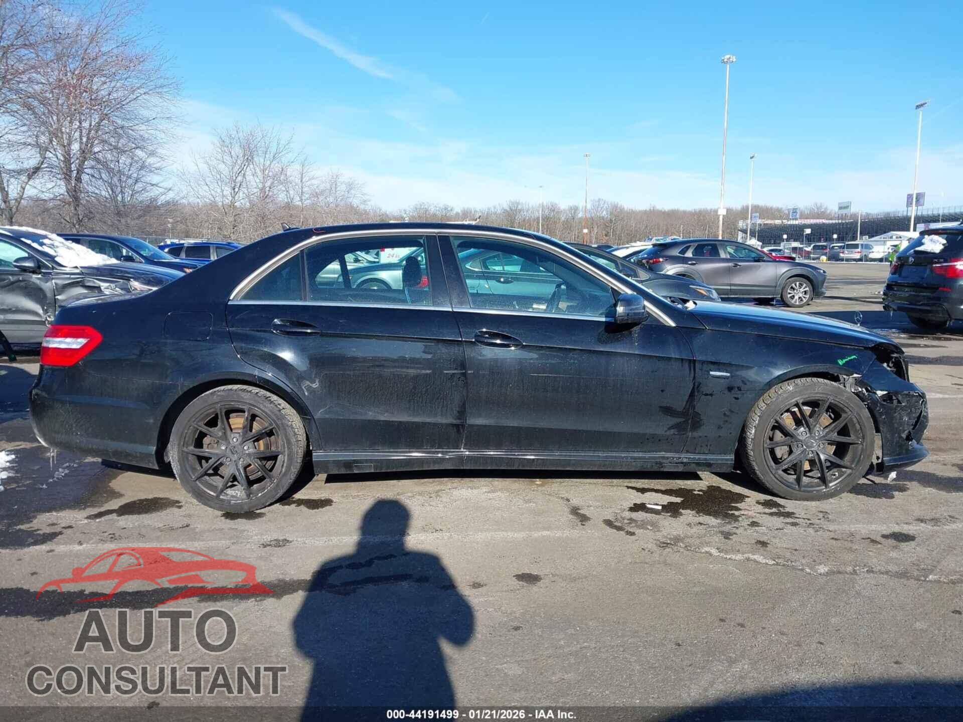 MERCEDES-BENZ E 350 2012 - WDDHF8JB7CA553944