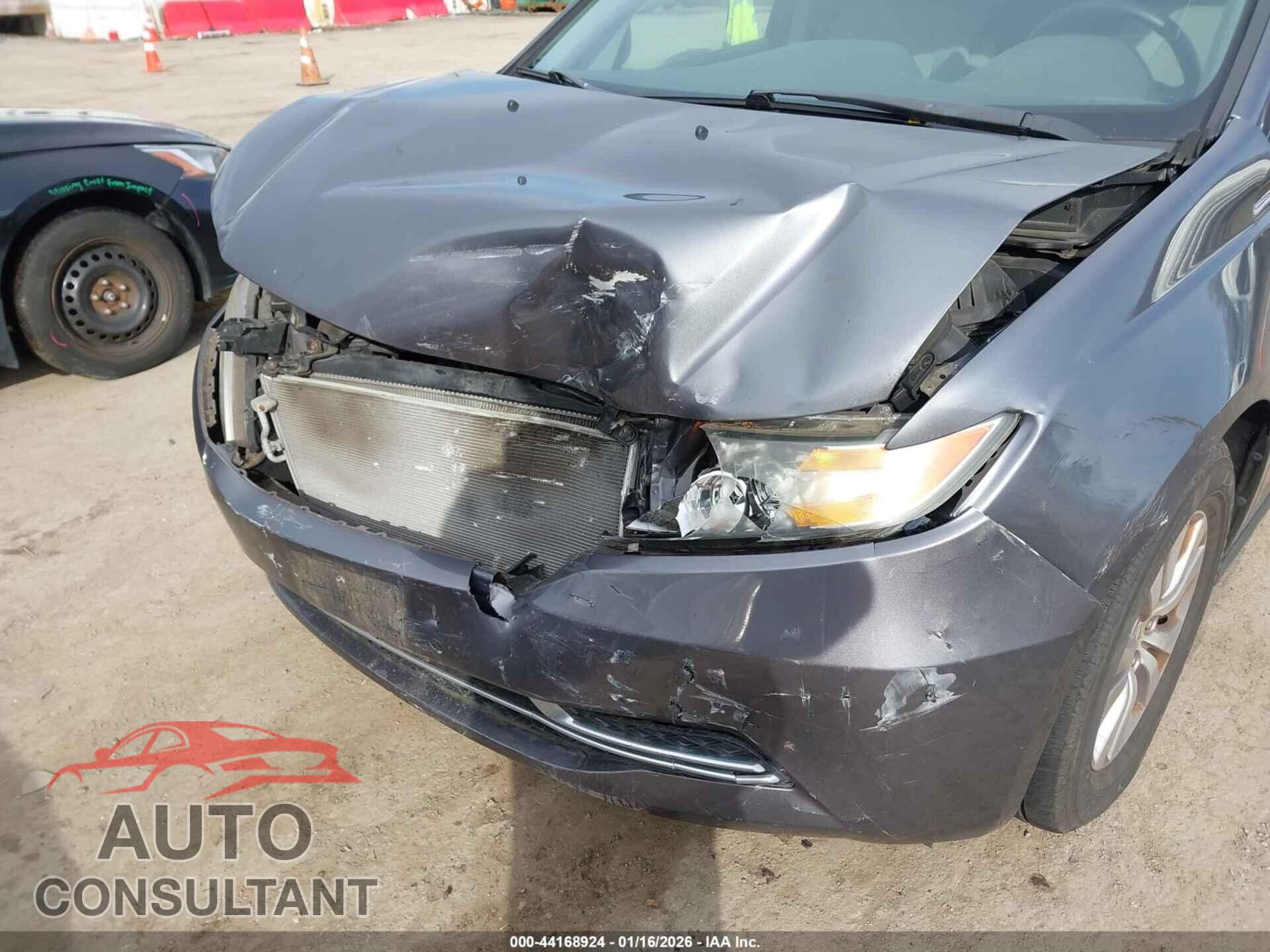 HONDA ODYSSEY 2014 - 5FNRL5H40EB026819