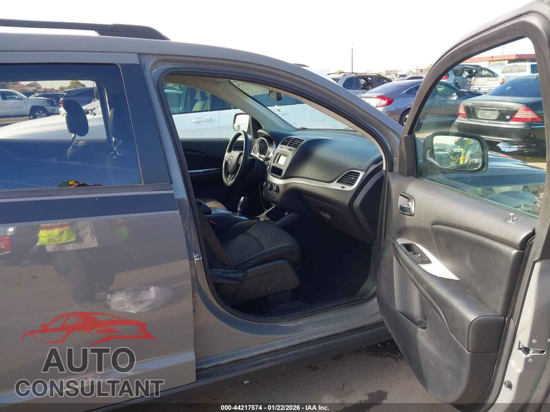 DODGE JOURNEY 2020 - 3C4PDCAB9LT277970