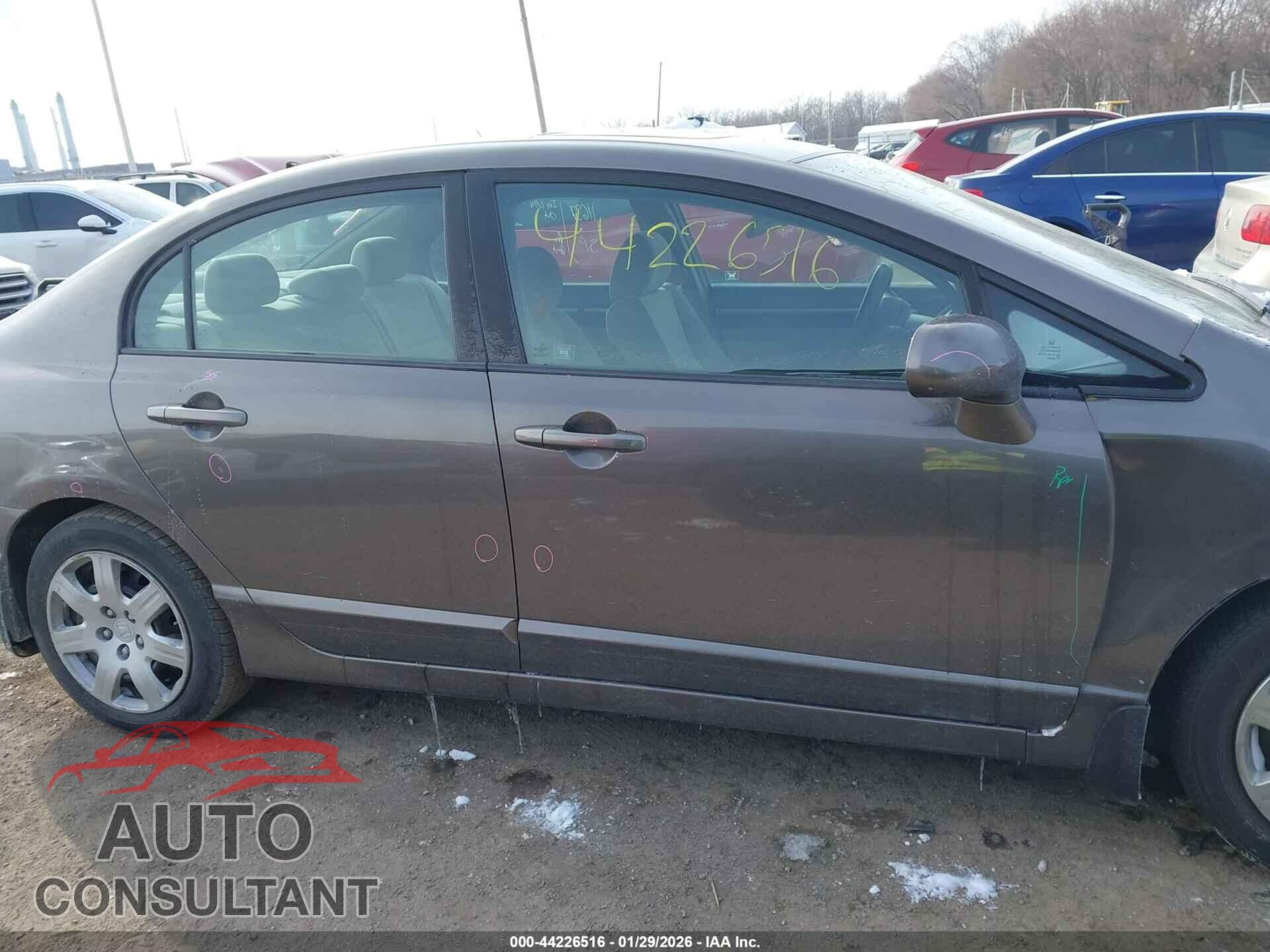 HONDA CIVIC 2009 - 19XFA16869E048858
