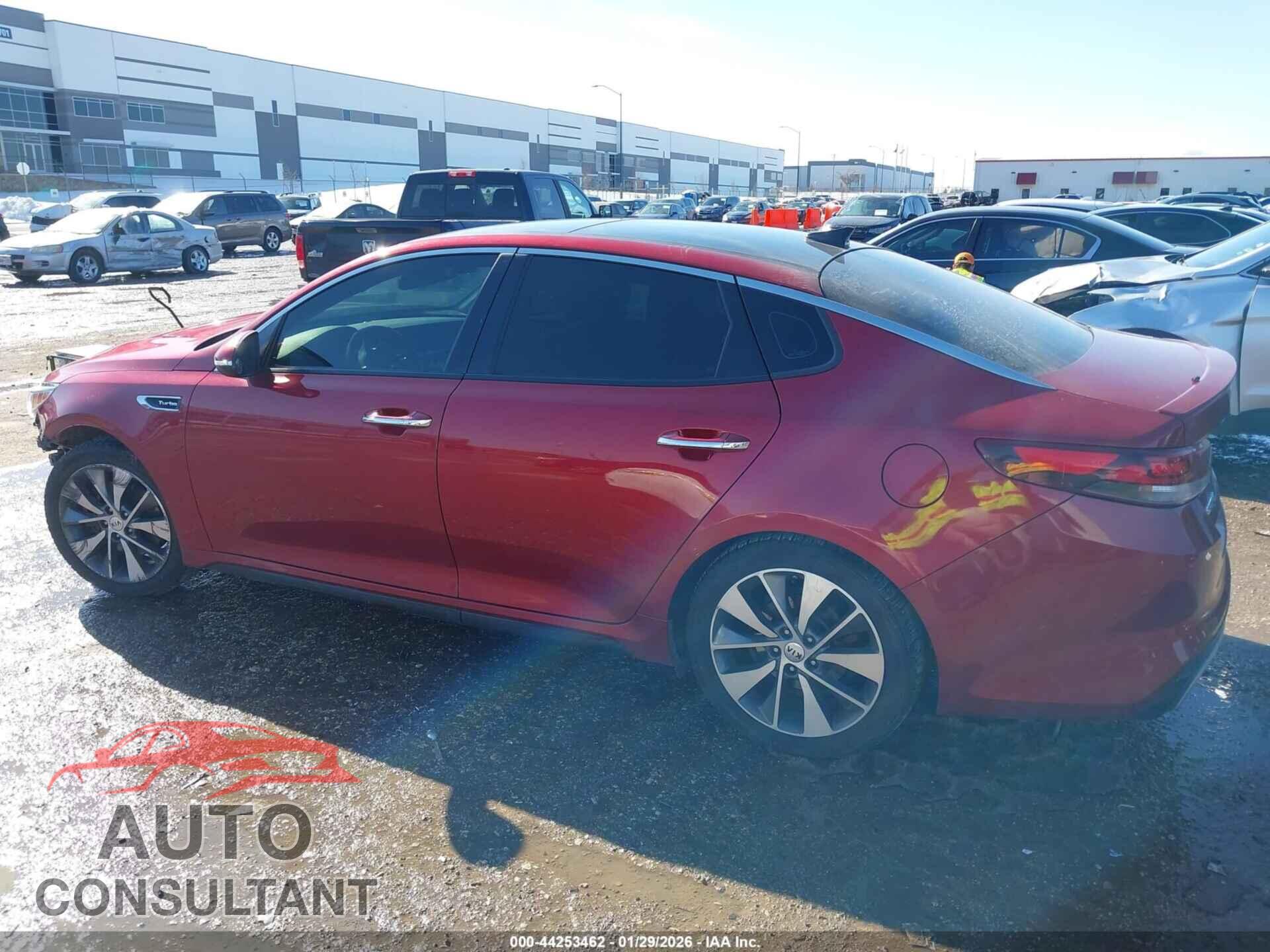 KIA OPTIMA 2016 - 5XXGW4L25GG073875