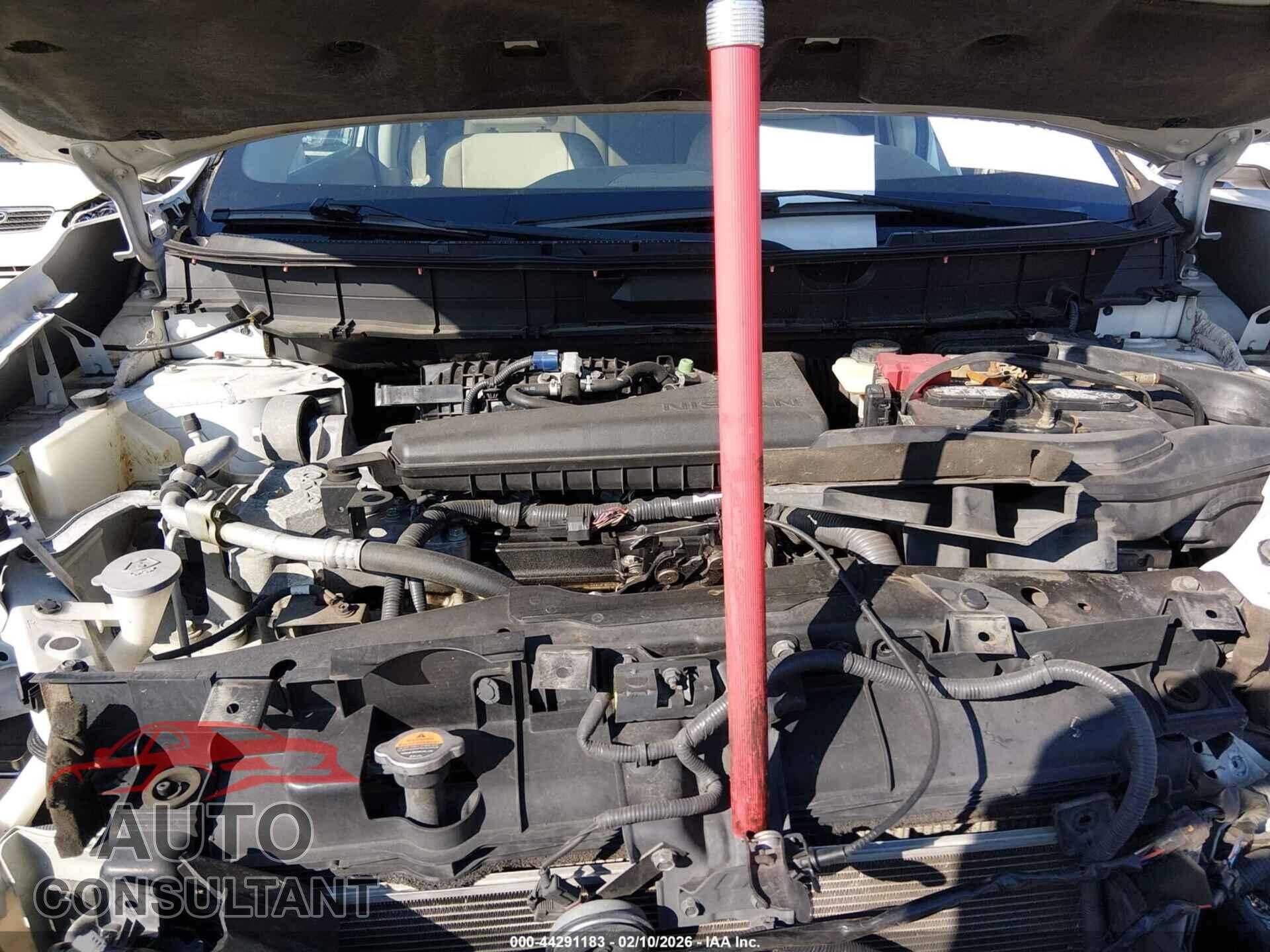 NISSAN ROGUE 2014 - 5N1AT2MT2EC833182