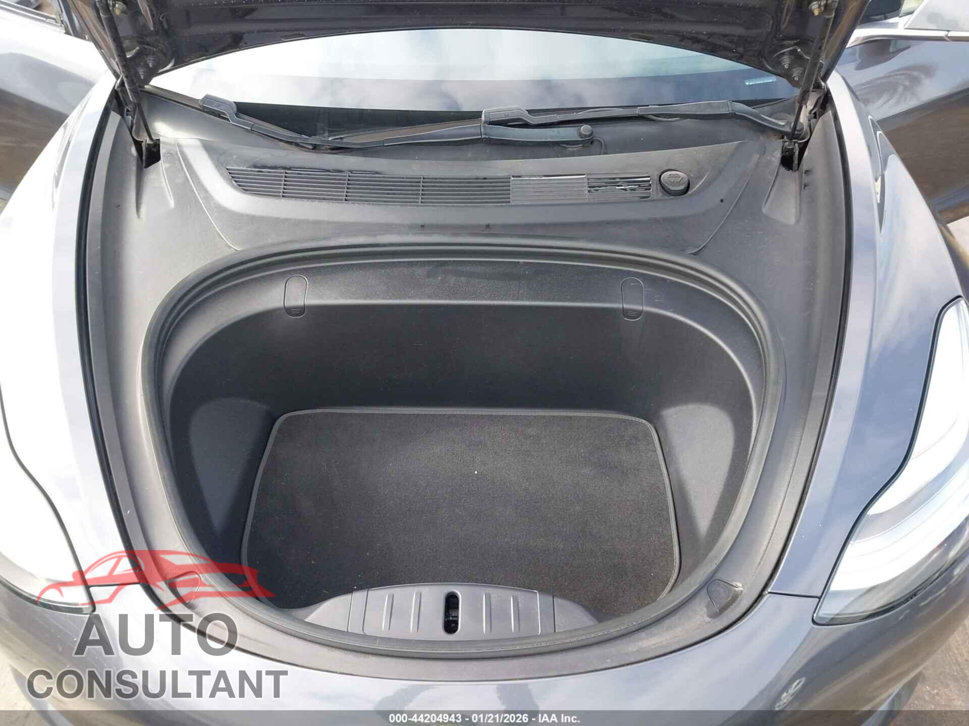 TESLA MODEL 3 2018 - 5YJ3E1EB7JF119598