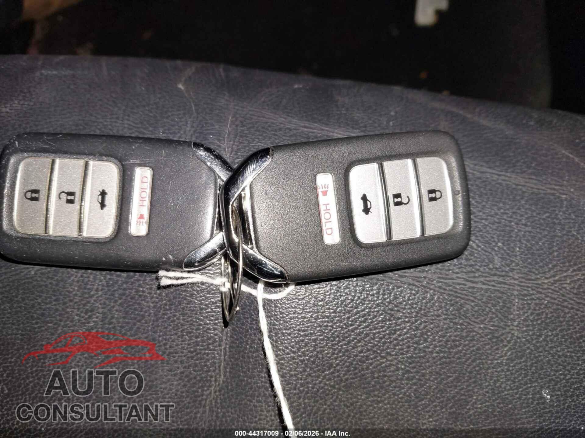 HONDA CIVIC 2015 - 2HGFB2F93FH519653