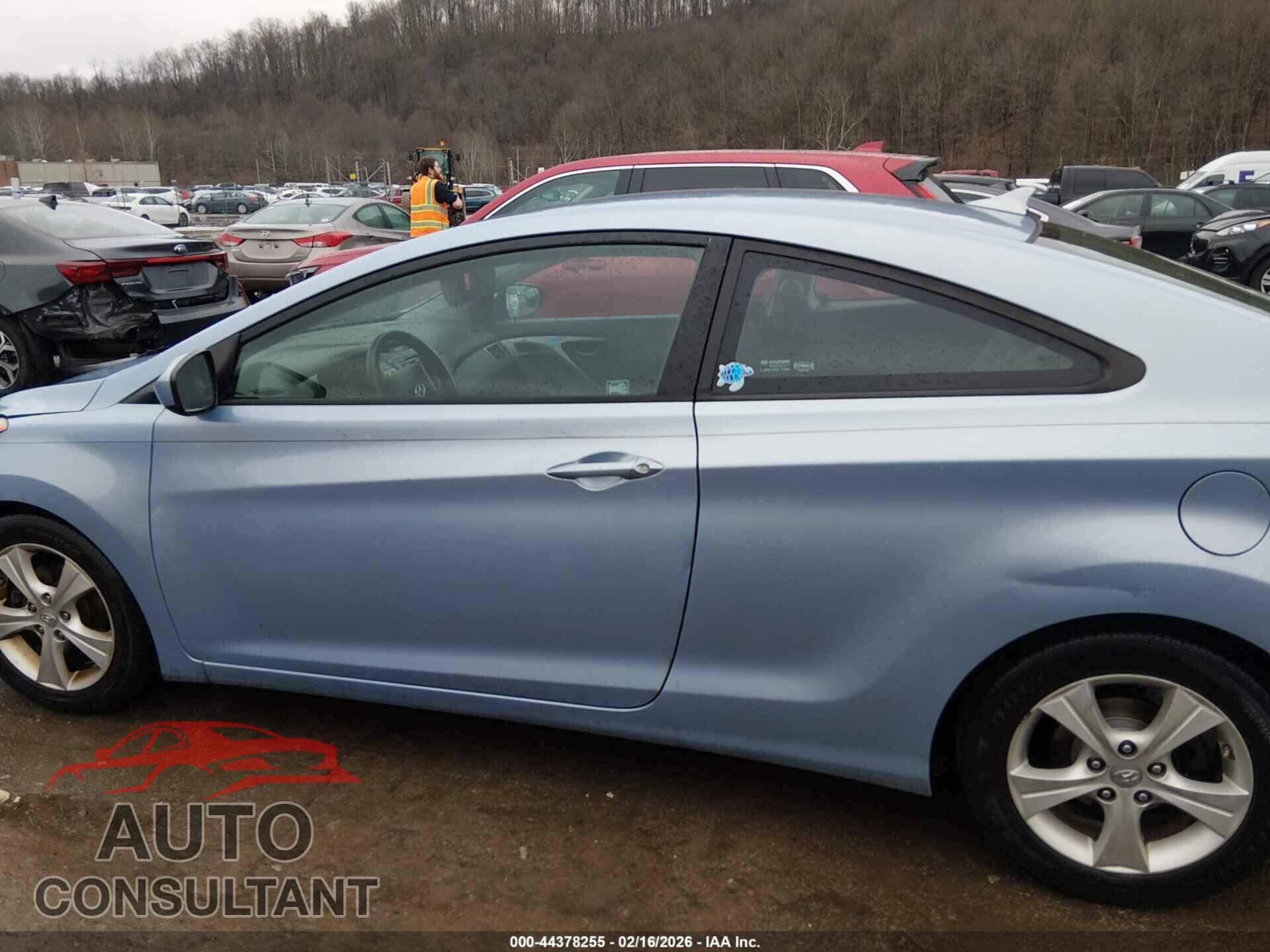 HYUNDAI ELANTRA 2013 - KMHDH6AE6DU012817