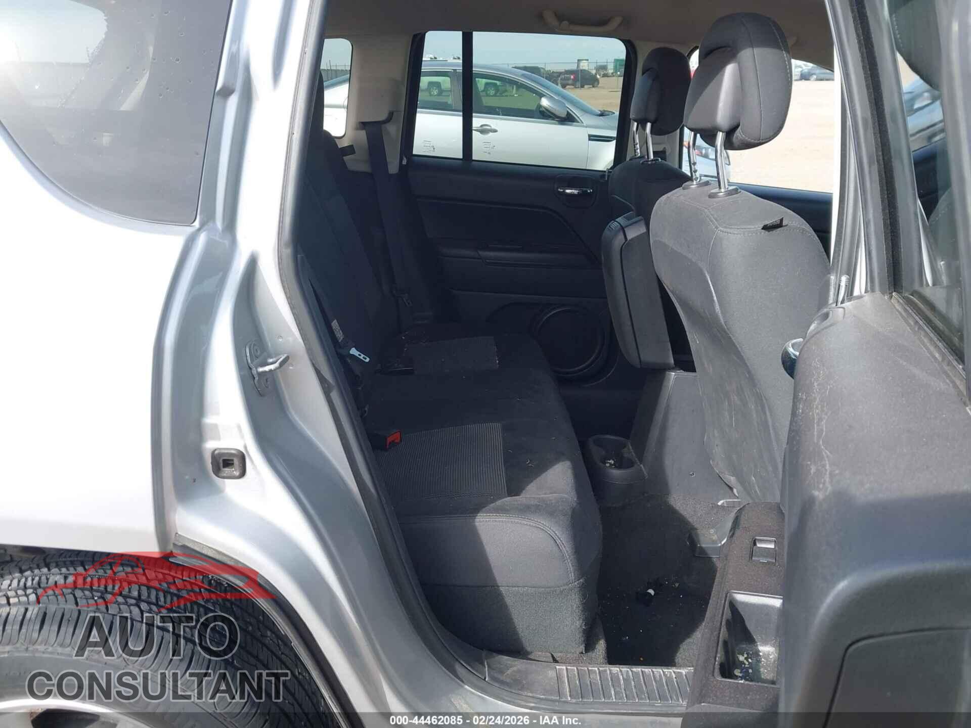 JEEP COMPASS 2012 - 1C4NJCBA3CD632515