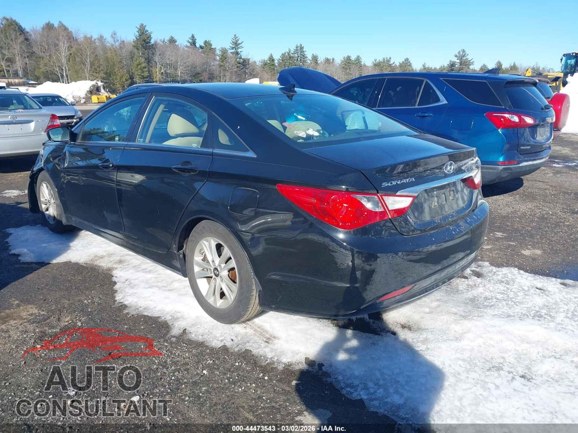 HYUNDAI SONATA 2012 - 5NPEB4AC3CH418012