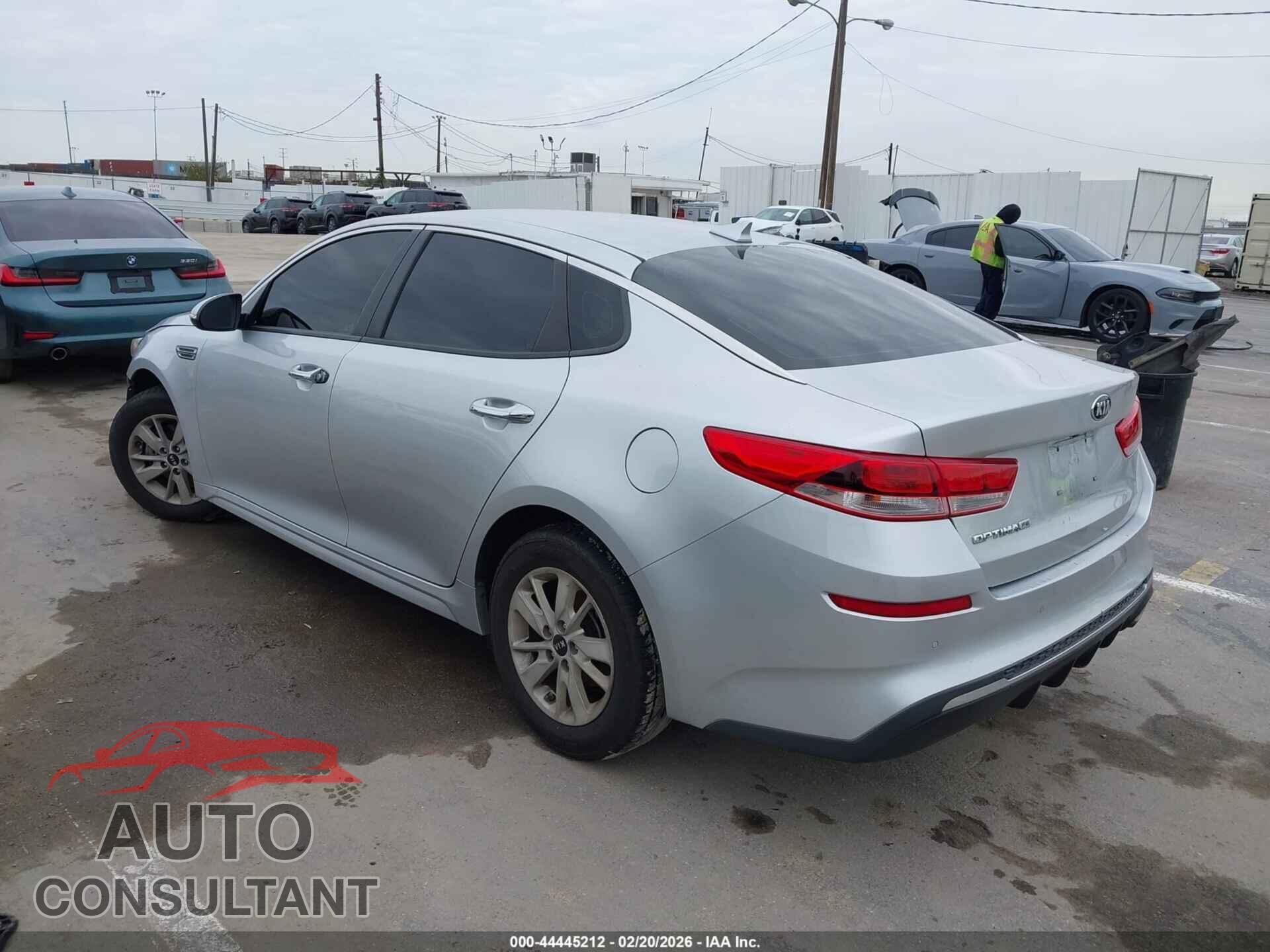 KIA OPTIMA 2019 - 5XXGT4L35KG282446