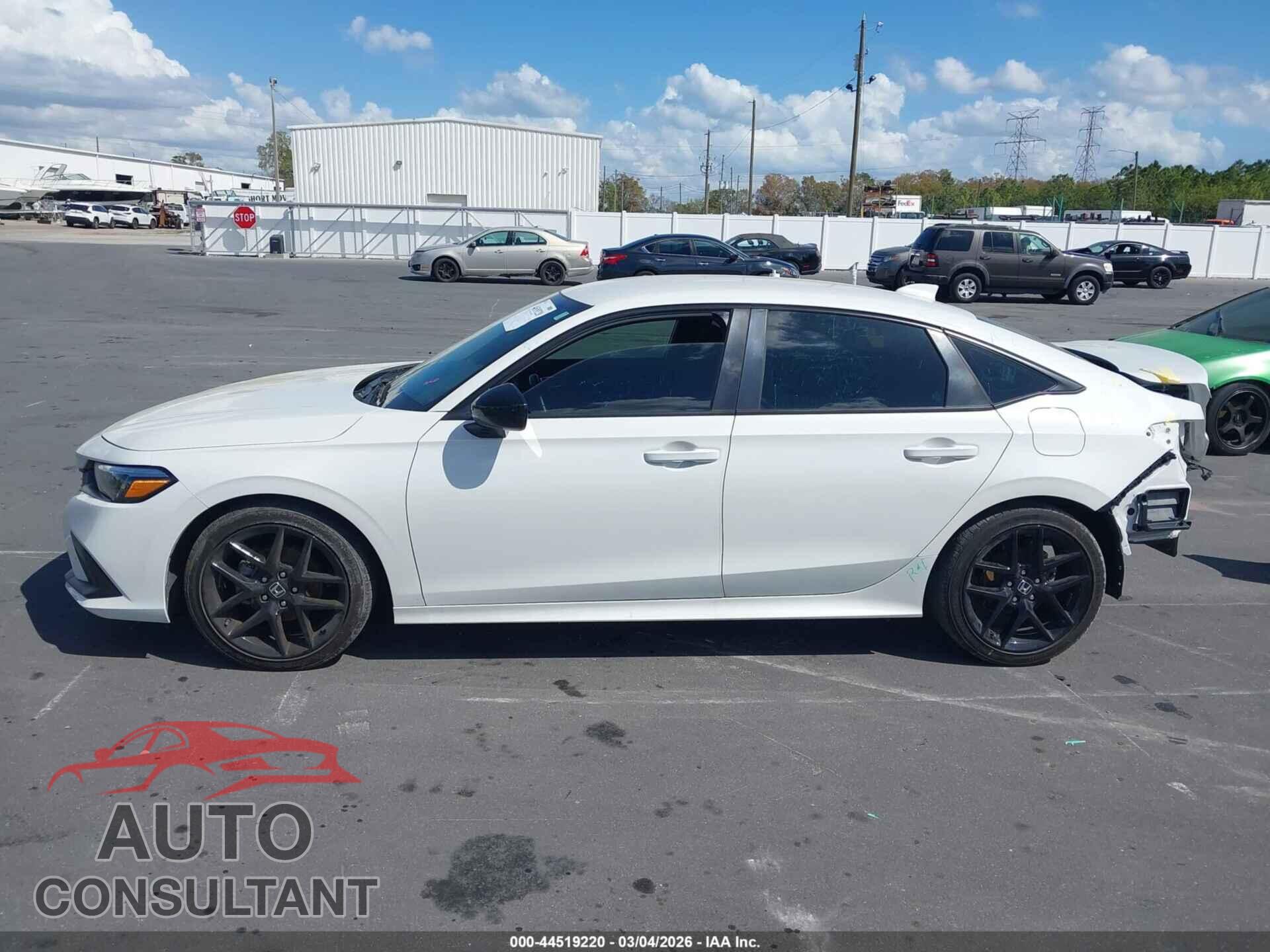 HONDA CIVIC 2024 - 2HGFE2F53RH529723