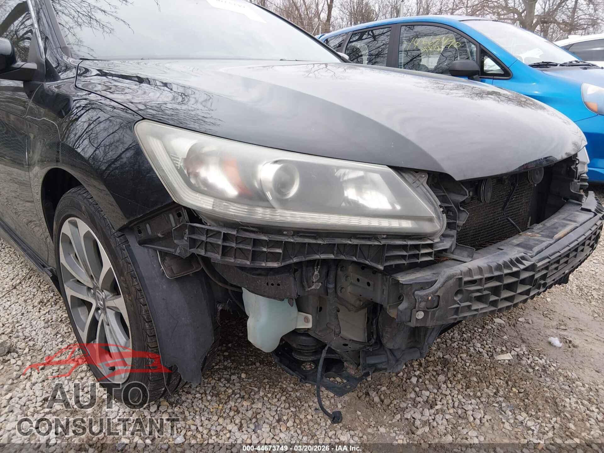HONDA ACCORD 2015 - 1HGCR2F52FA100901