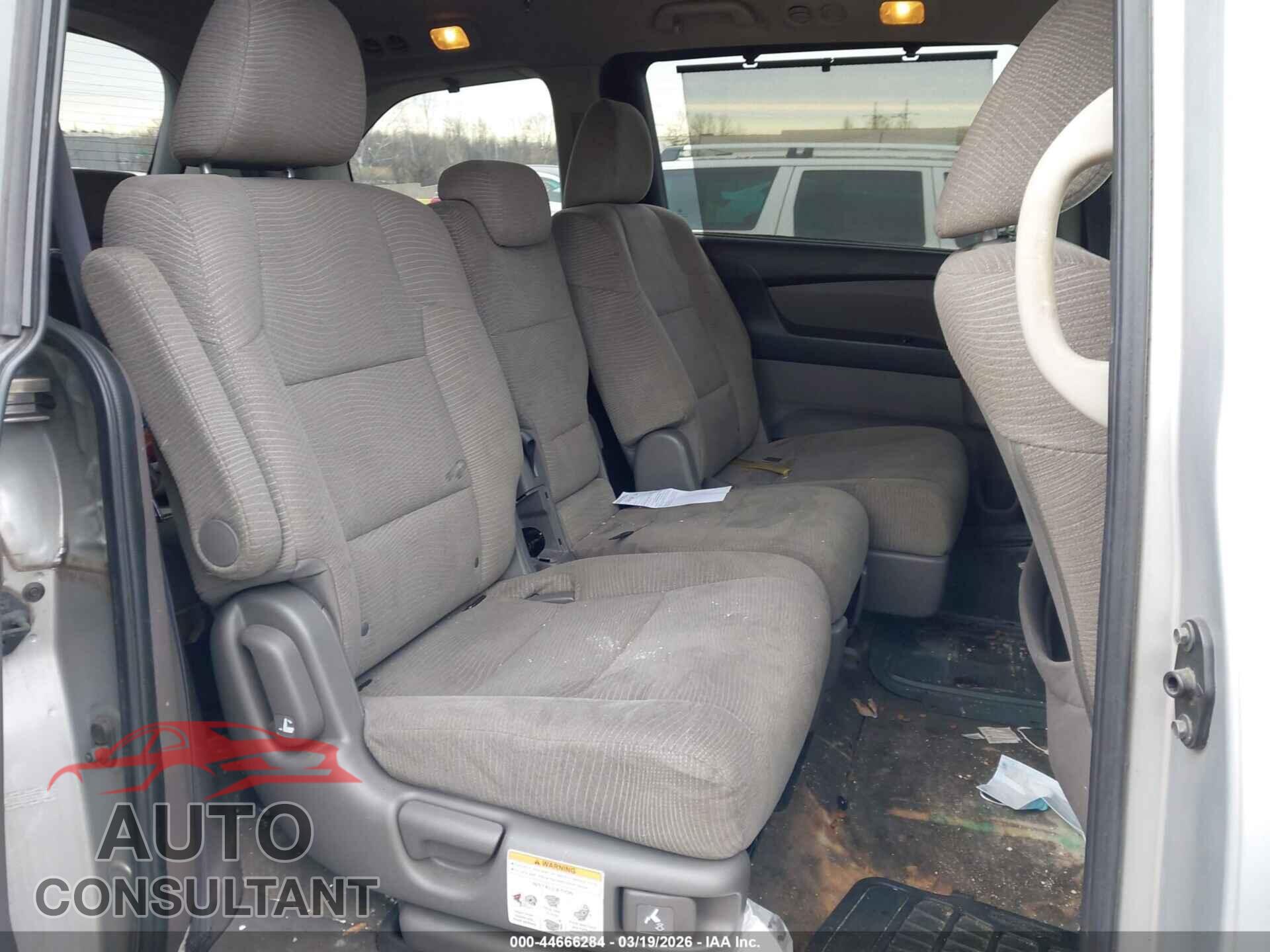 HONDA ODYSSEY 2011 - 5FNRL5H49BB063704