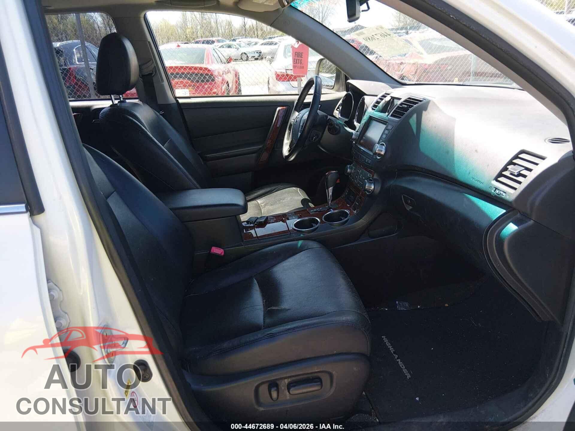 TOYOTA HIGHLANDER HYBRID 2012 - JTEDC3EH2C2007125