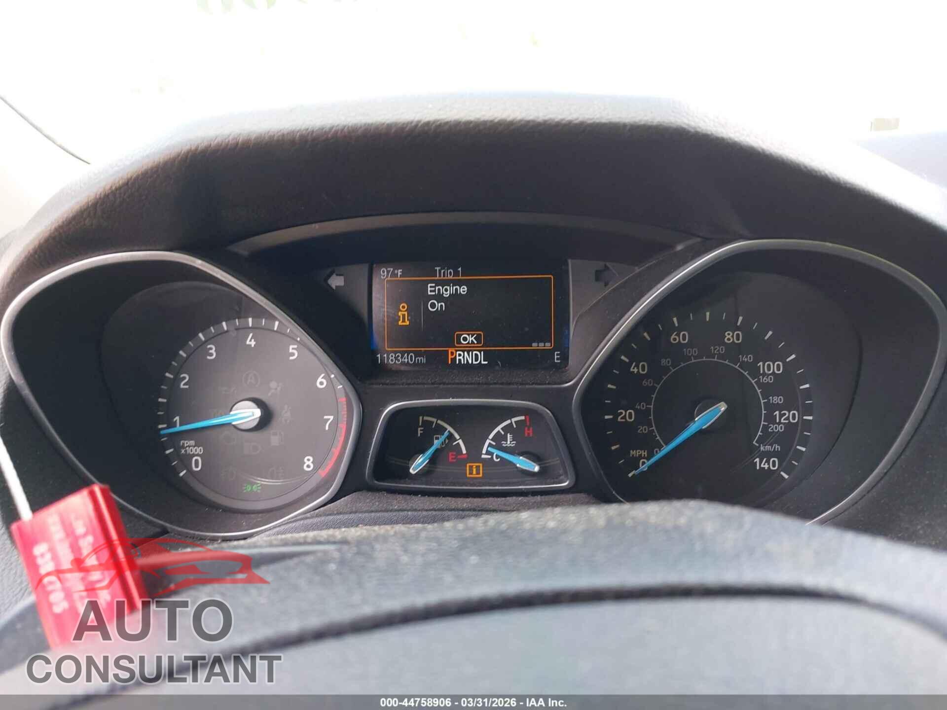 FORD FOCUS 2018 - 1FADP3F28JL315223