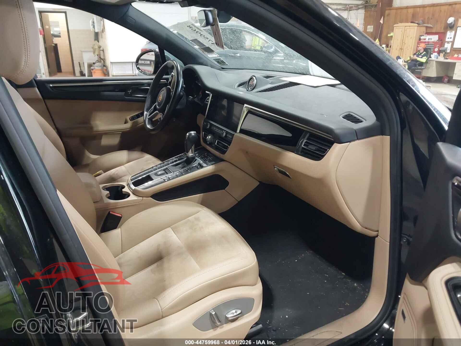 PORSCHE MACAN 2019 - WP1AA2A56KLB08484