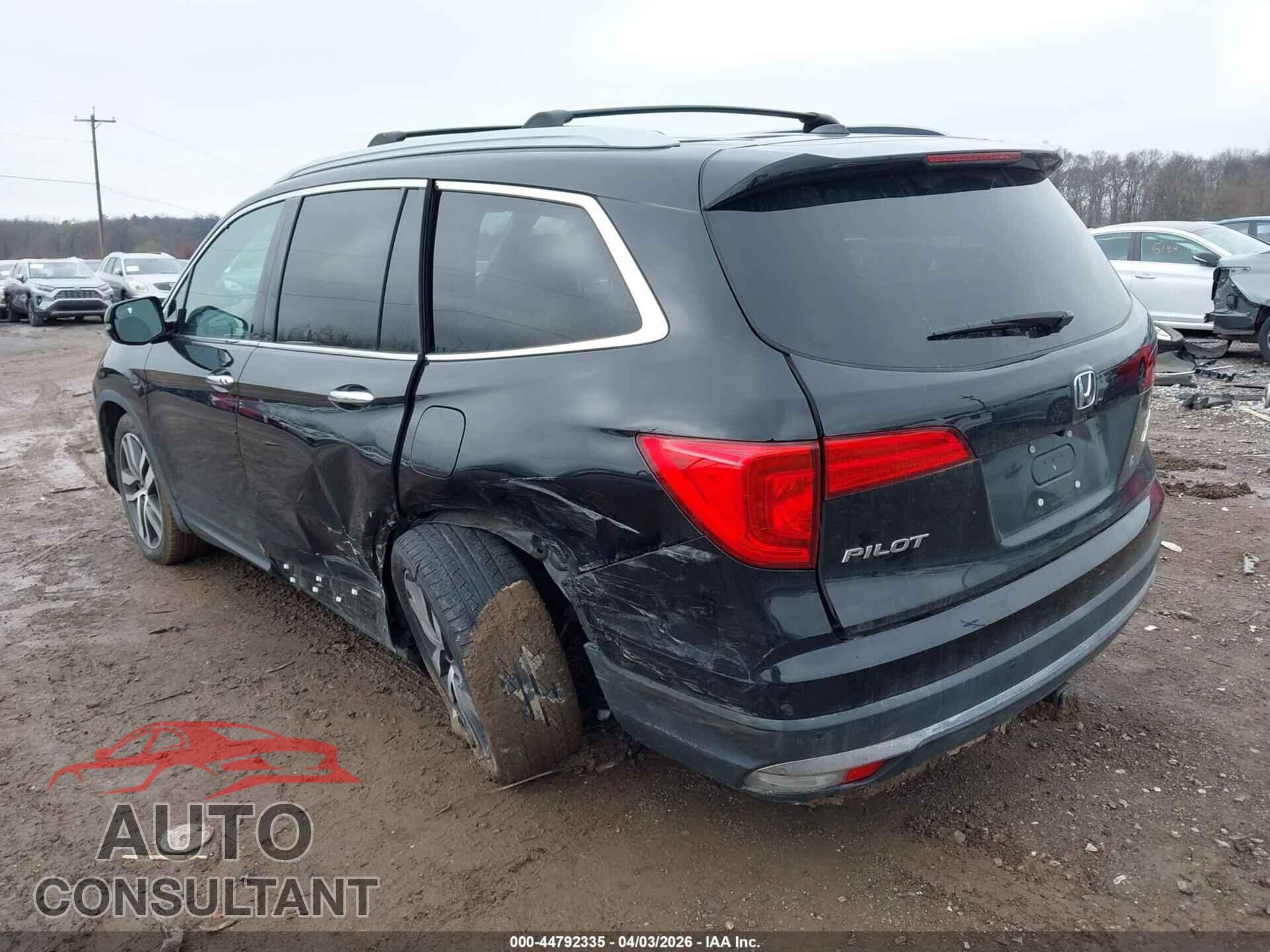 HONDA PILOT 2018 - 5FNYF6H09JB007475
