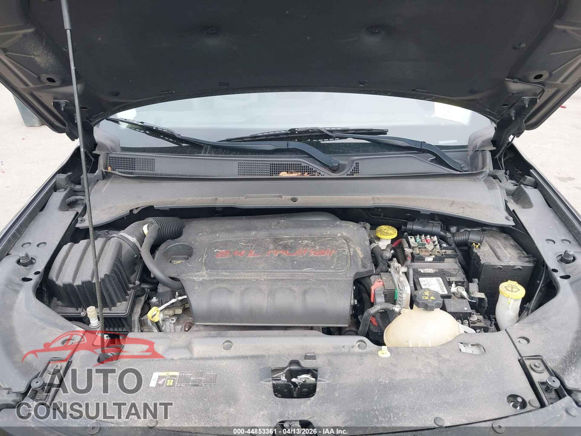 JEEP COMPASS 2019 - 3C4NJDCB4KT815427