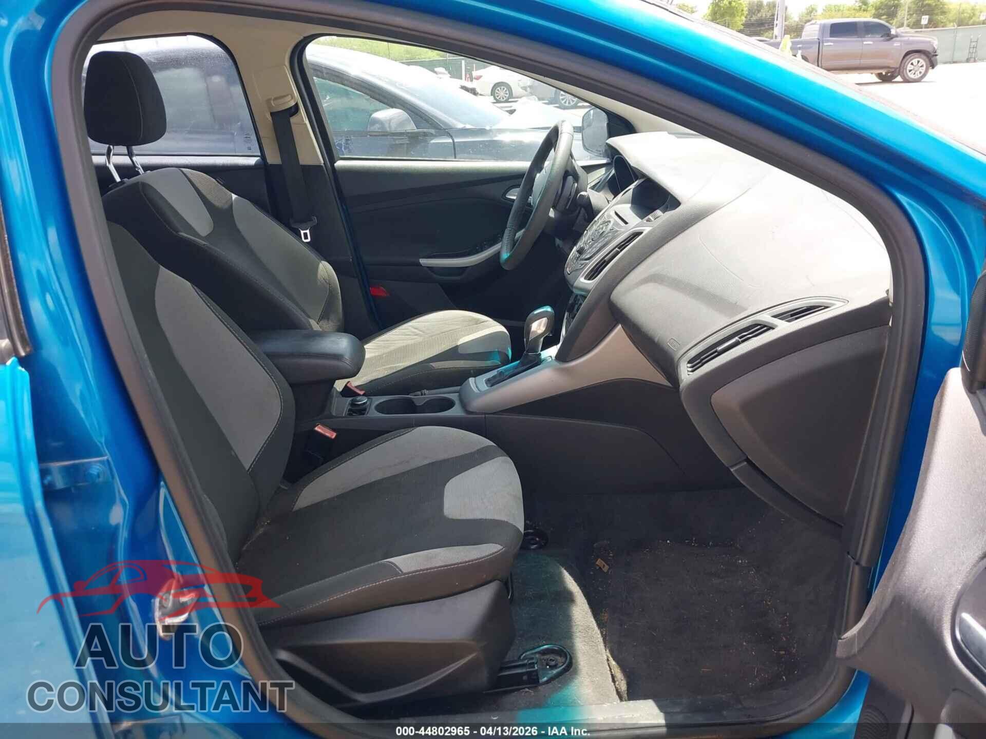 FORD FOCUS 2012 - 1FAHP3F25CL329794
