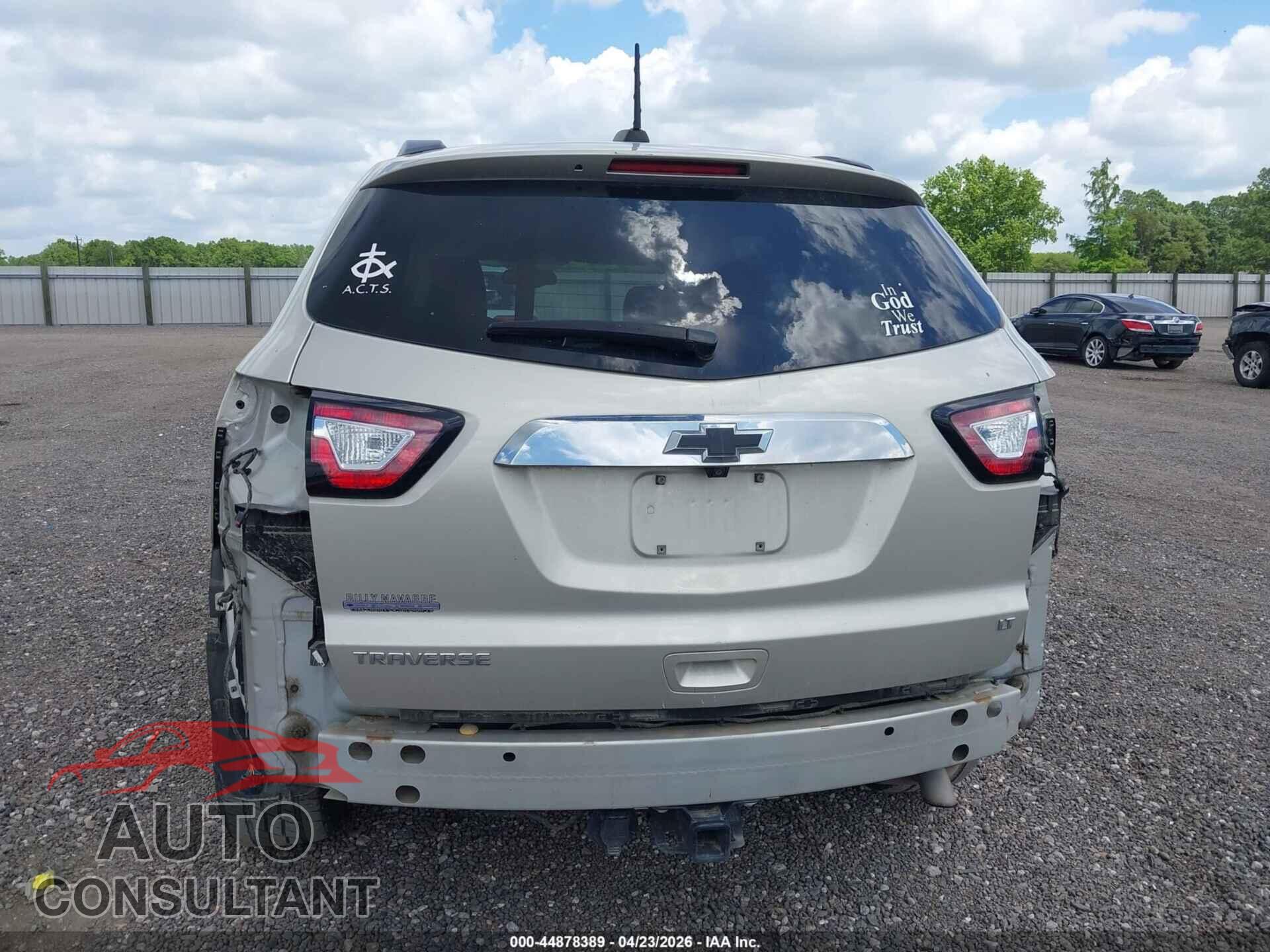 CHEVROLET TRAVERSE 2017 - 1GNKRHKDXHJ264255