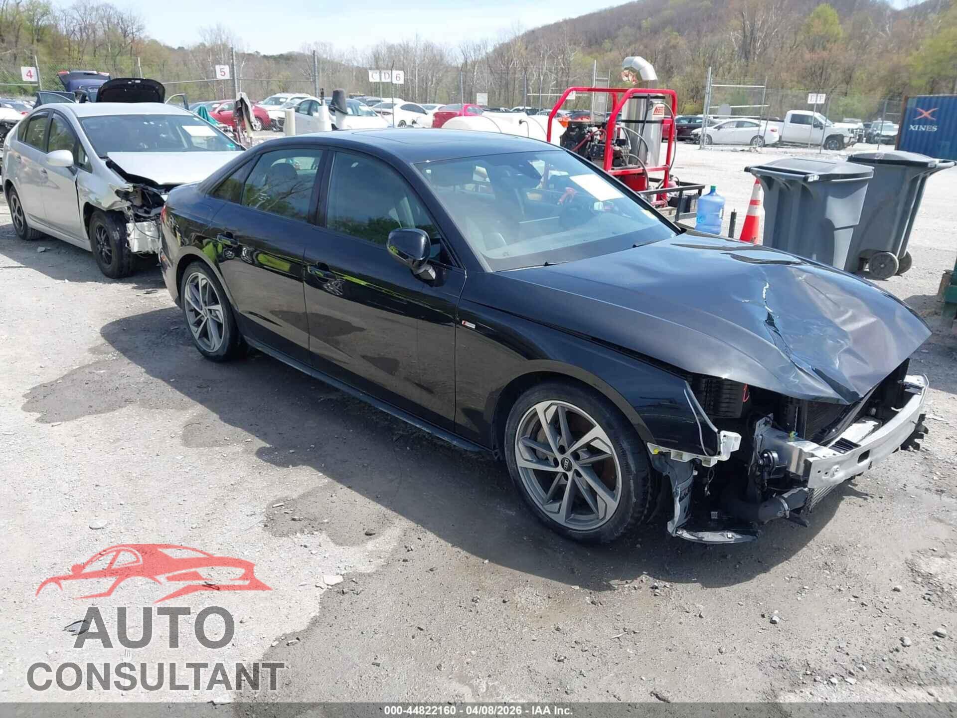 AUDI A4 2021 - WAUEAAF48MA064724
