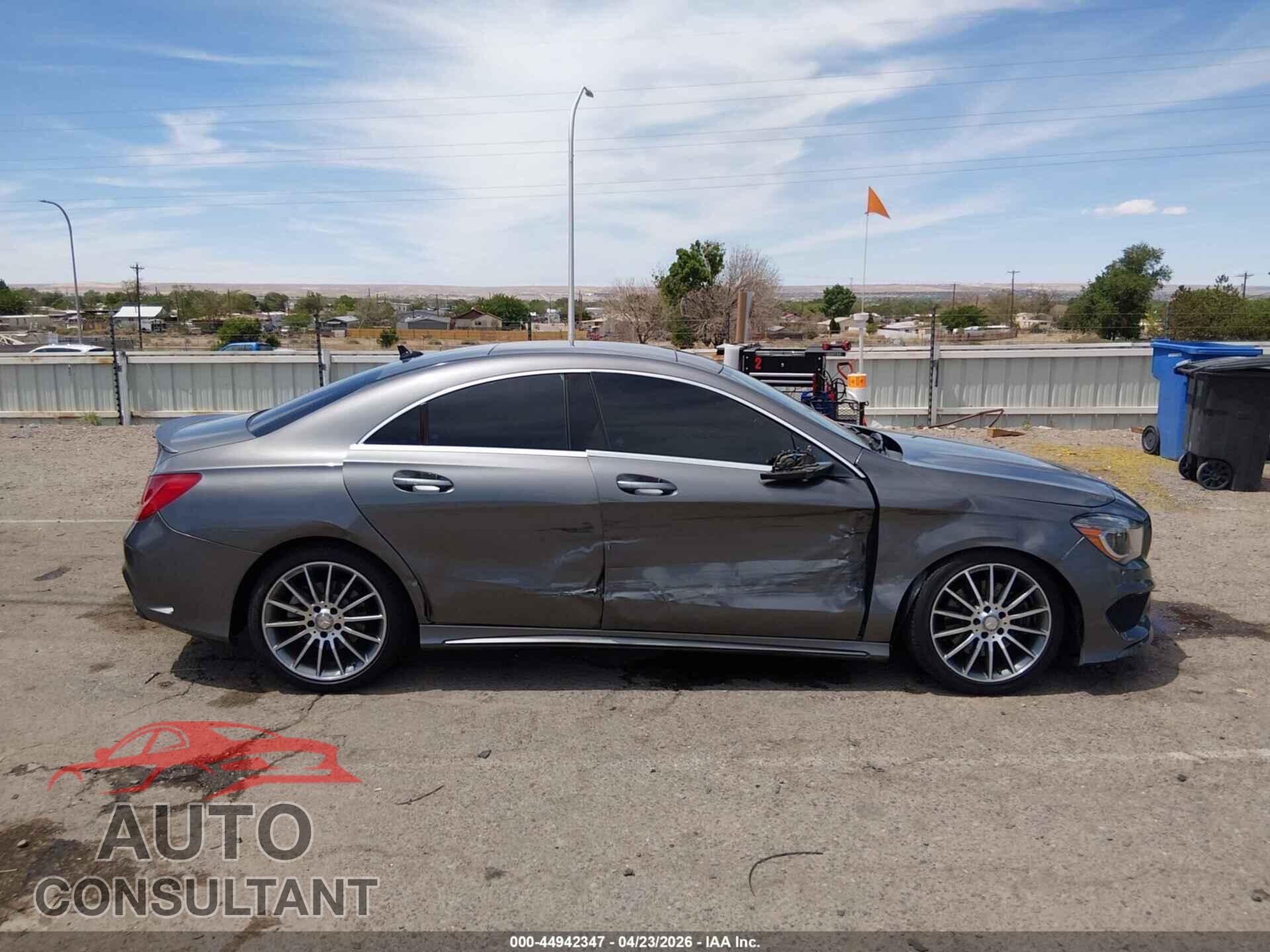 MERCEDES-BENZ CLA 250 2016 - WDDSJ4EB9GN292340
