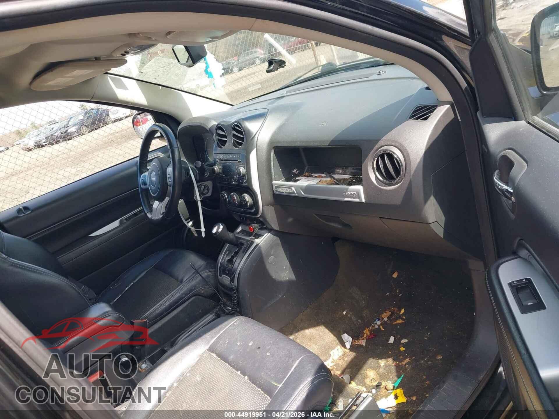 JEEP COMPASS 2016 - 1C4NJDEB8GD779235