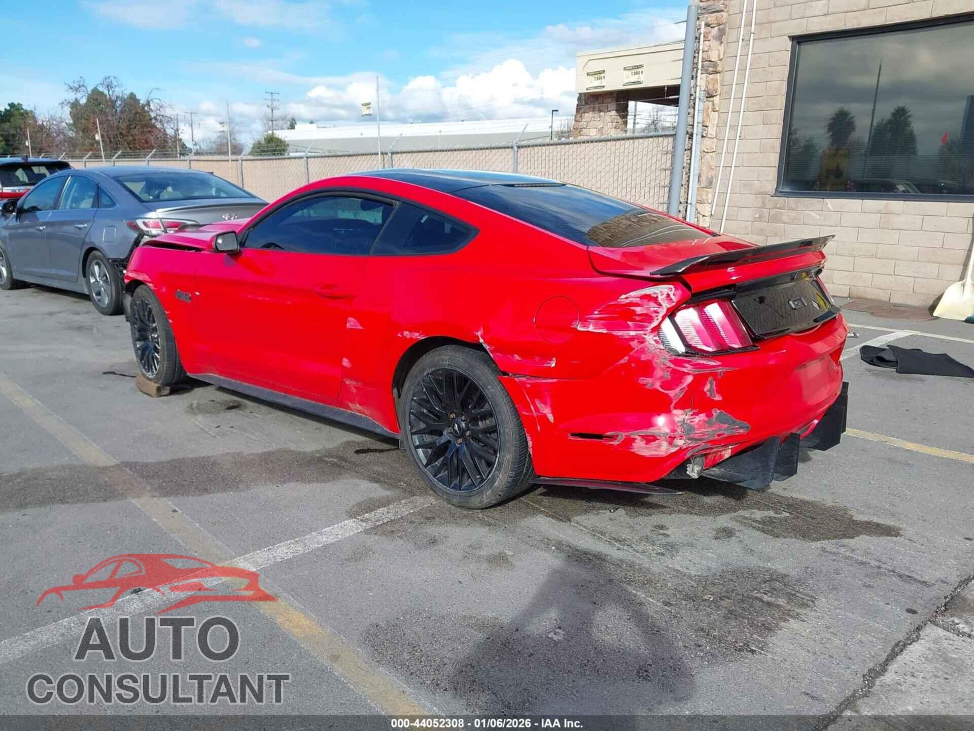 FORD MUSTANG 2016 - 1FA6P8CF6G5212134