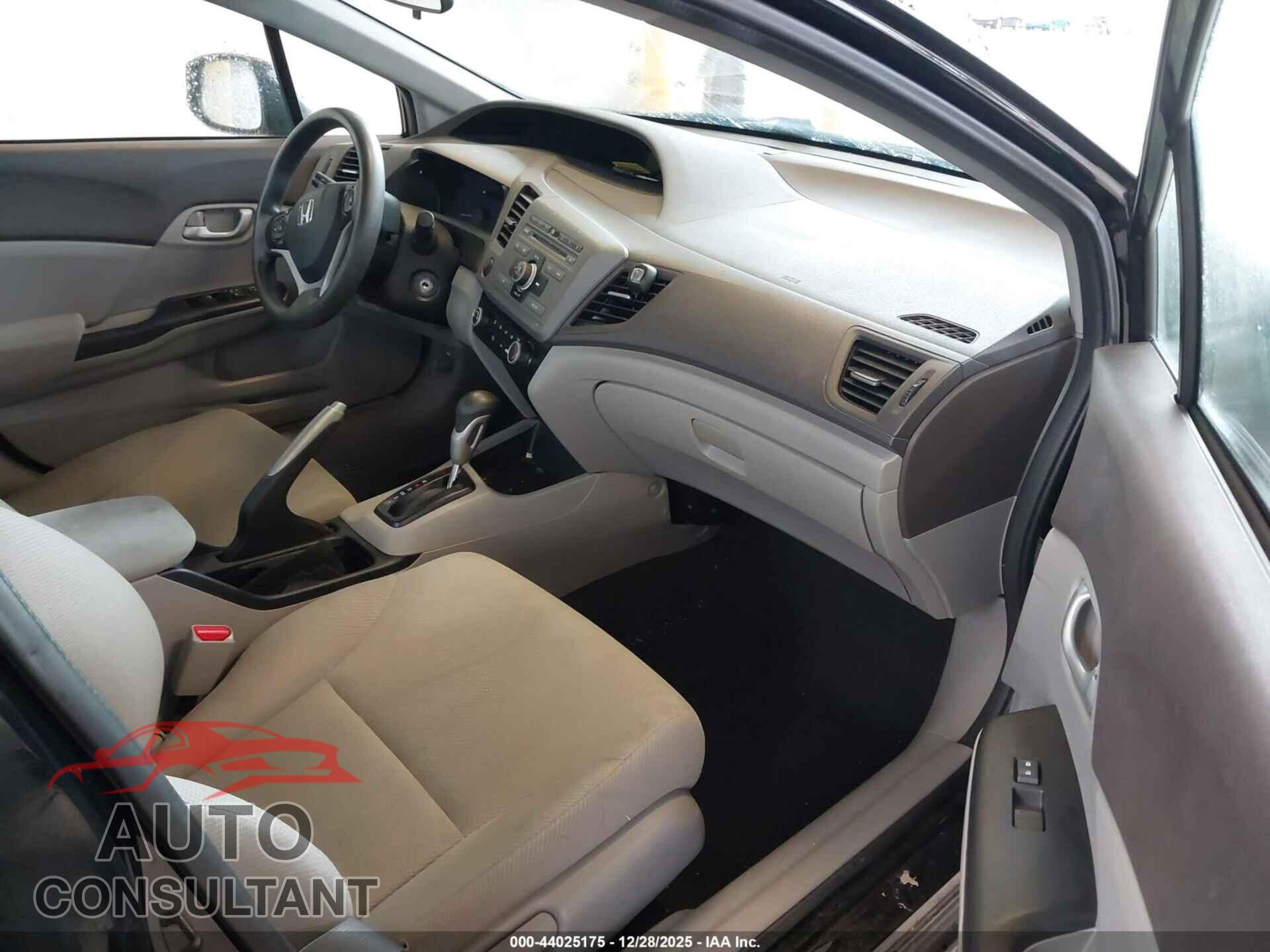 HONDA CIVIC 2012 - 19XFB2F55CE352828