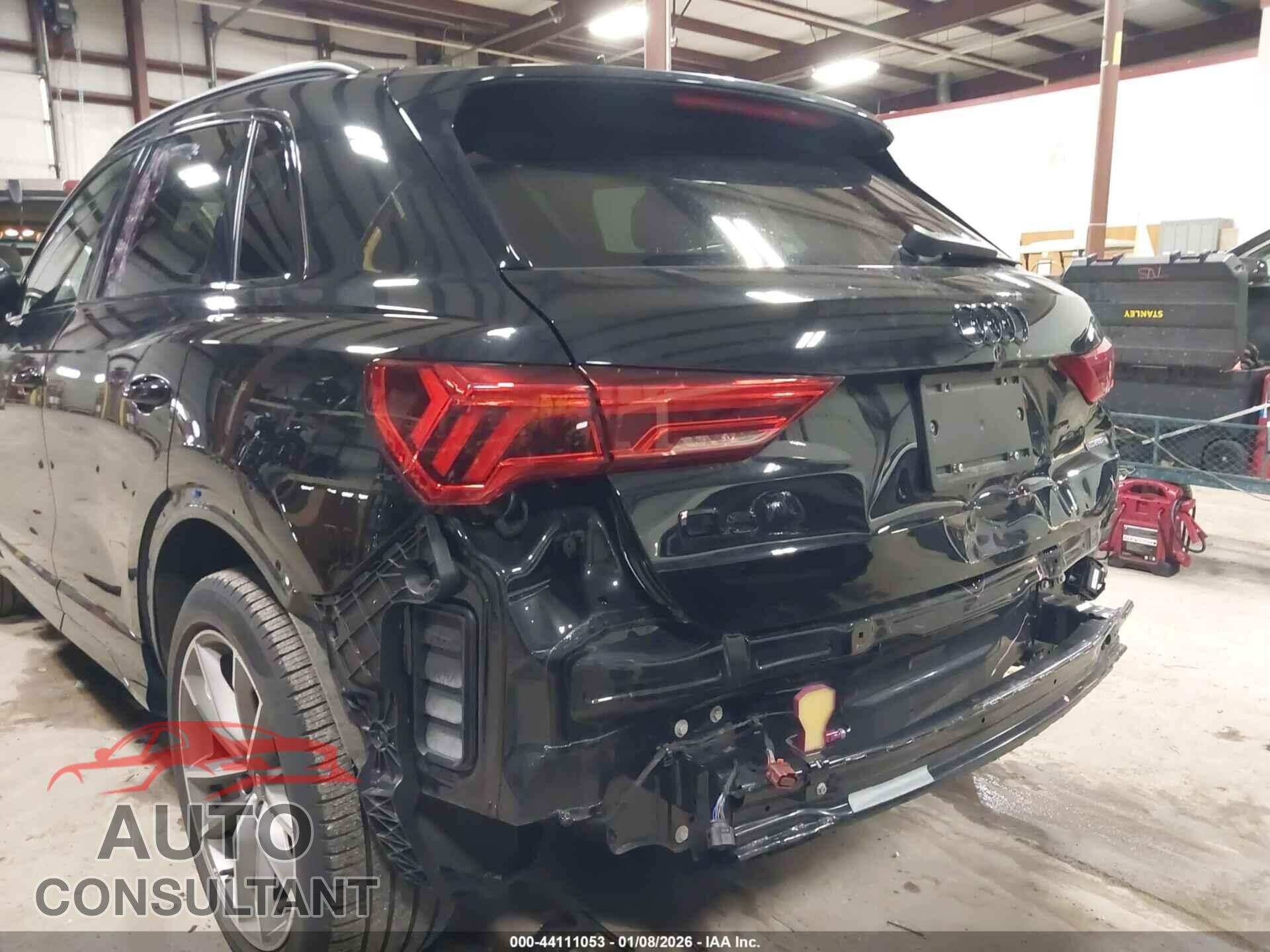 AUDI Q3 2021 - WA1EECF33M1132867