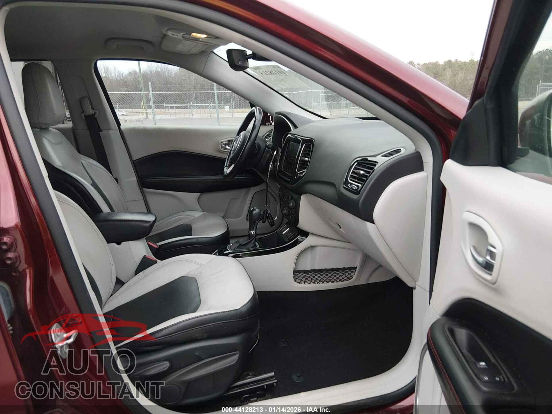 JEEP COMPASS 2021 - 3C4NJCCB2MT528200