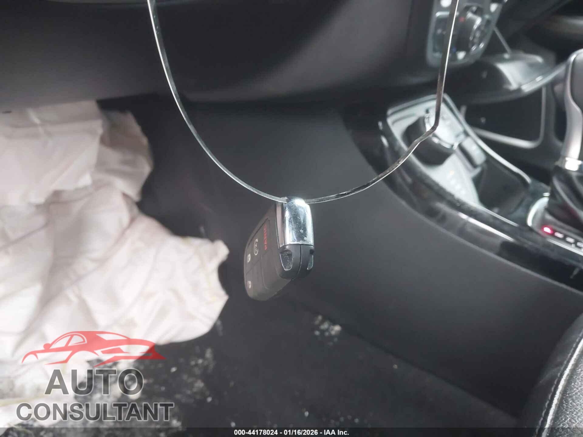 JEEP COMPASS 2021 - 3C4NJDCB9MT536509