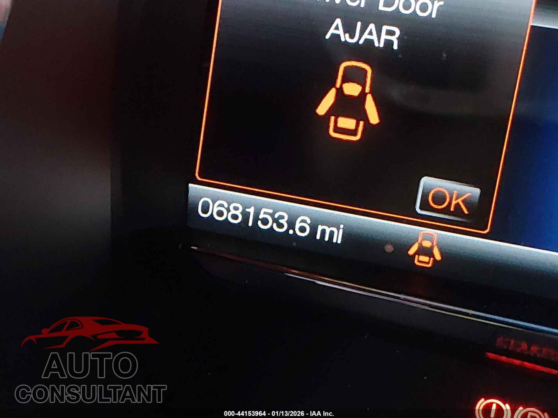 FORD TAURUS 2017 - 1FAHP2H85HG100026