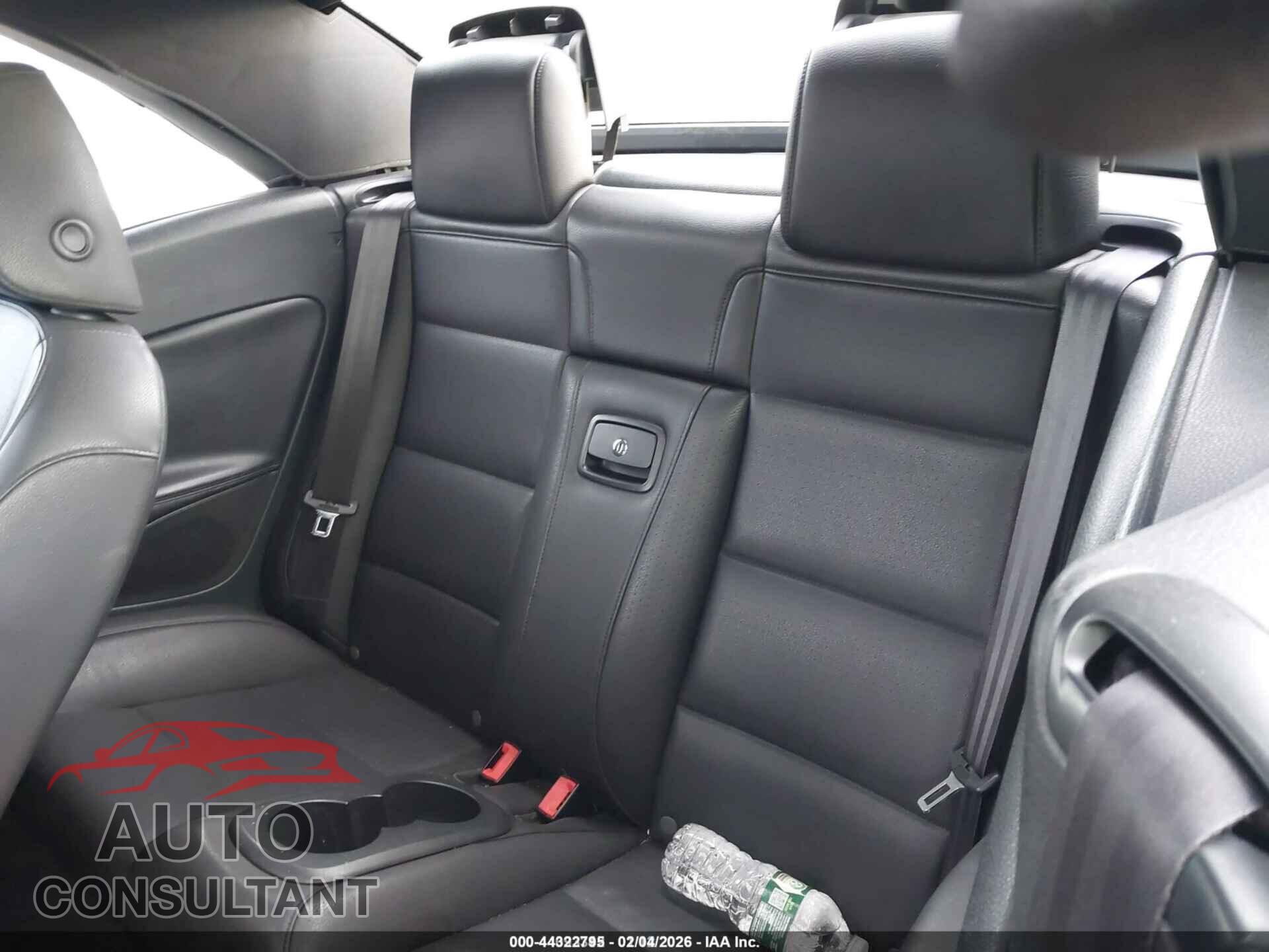 VOLKSWAGEN EOS 2012 - WVWBW7AH6CV011824