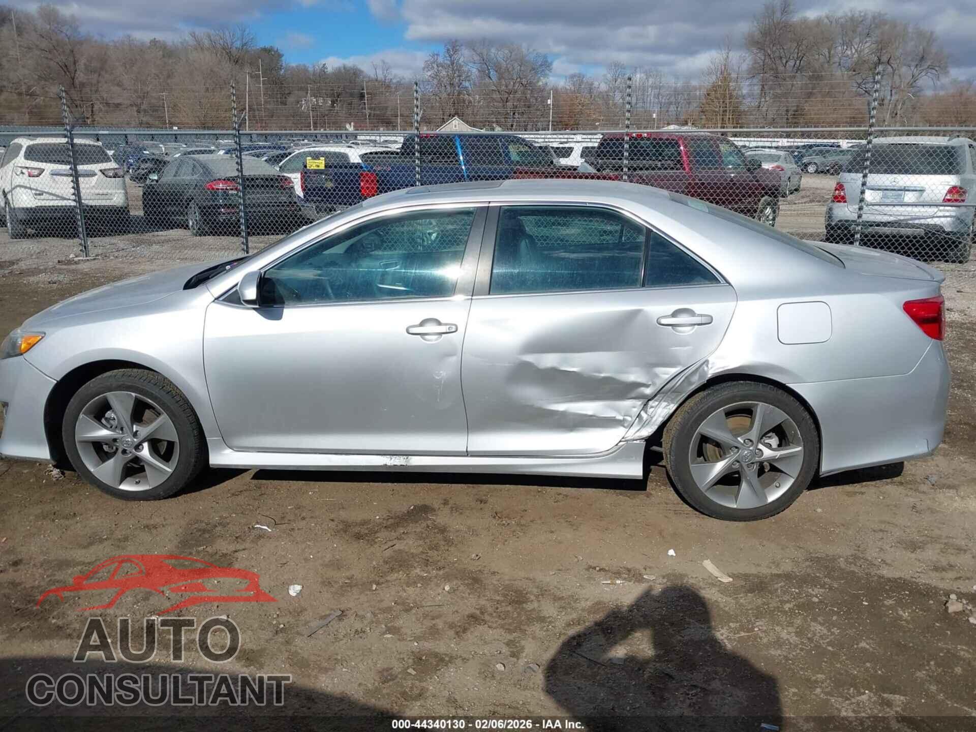 TOYOTA CAMRY 2014 - 4T1BF1FK5EU730388