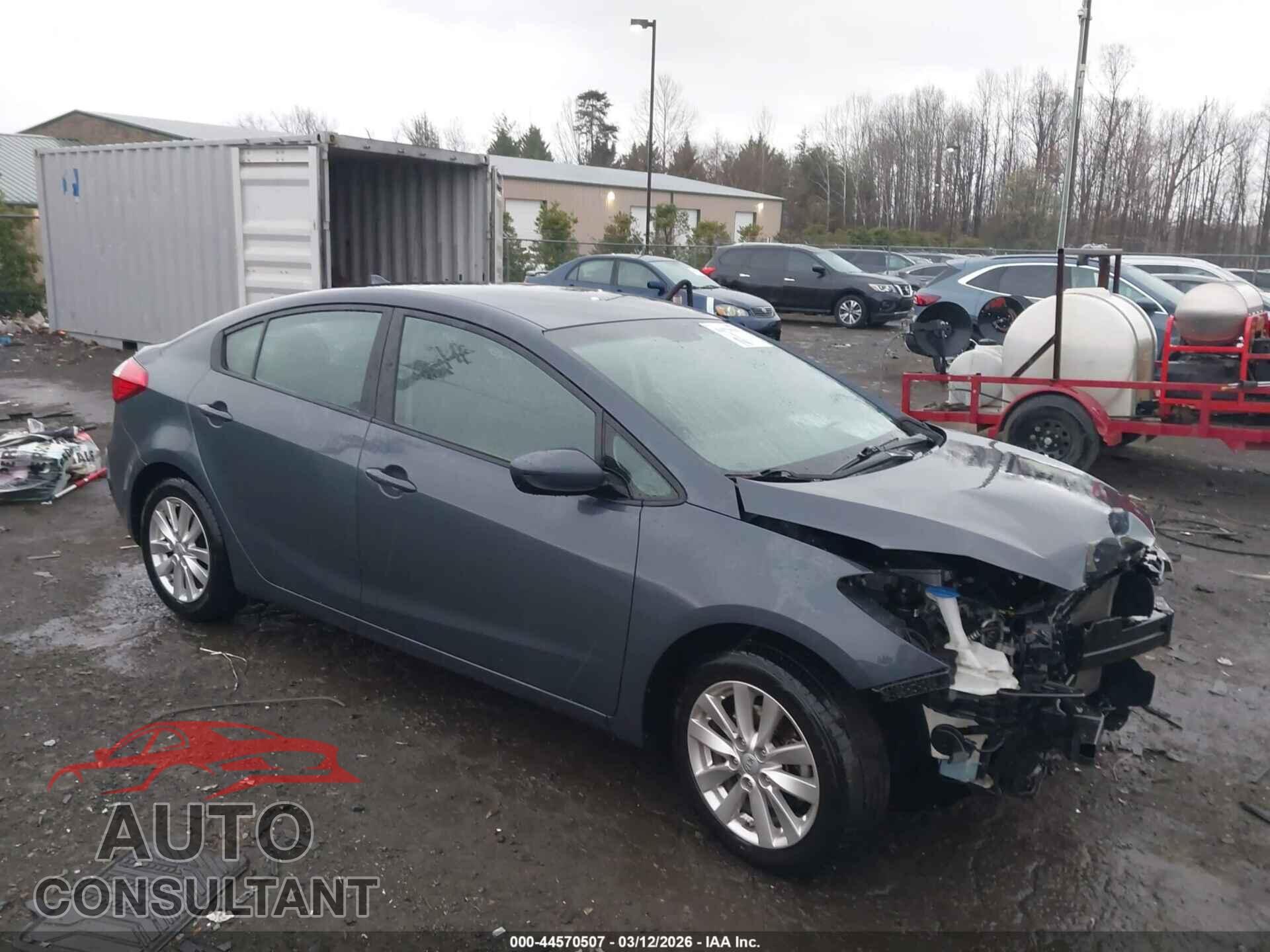 KIA FORTE 2015 - KNAFK4A67F5294682