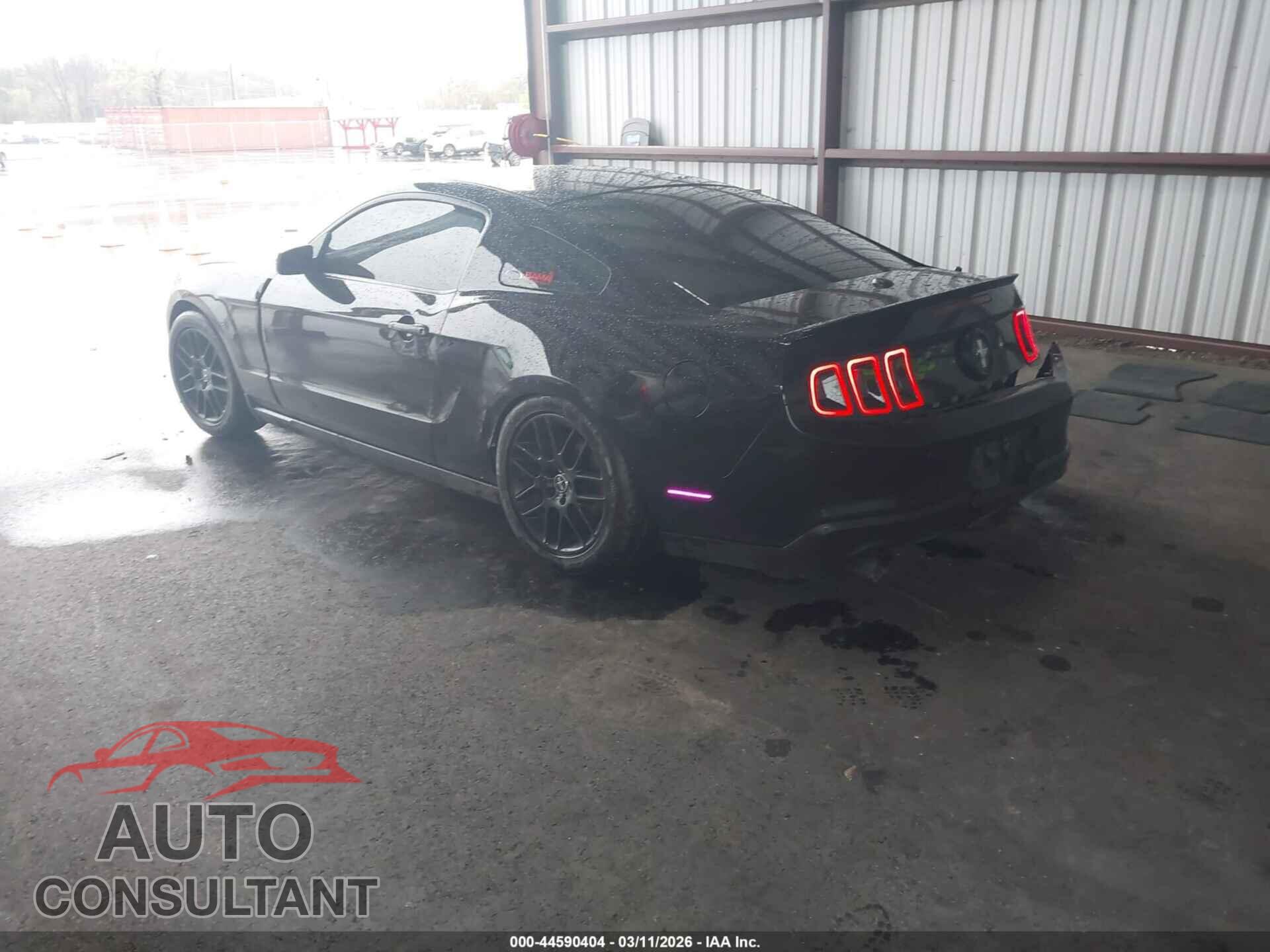 FORD MUSTANG 2012 - 1ZVBP8AM3C5209404