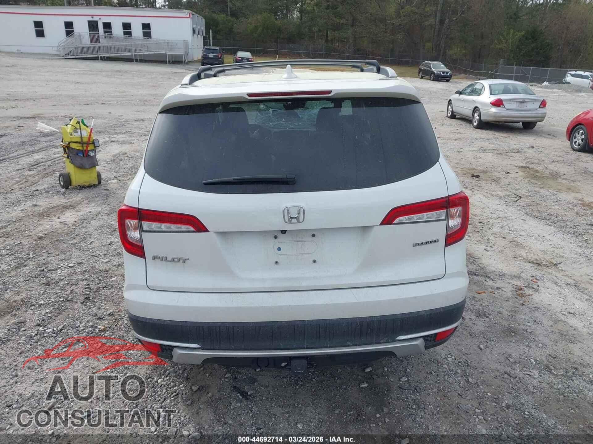 HONDA PILOT 2021 - 5FNYF5H63MB018197
