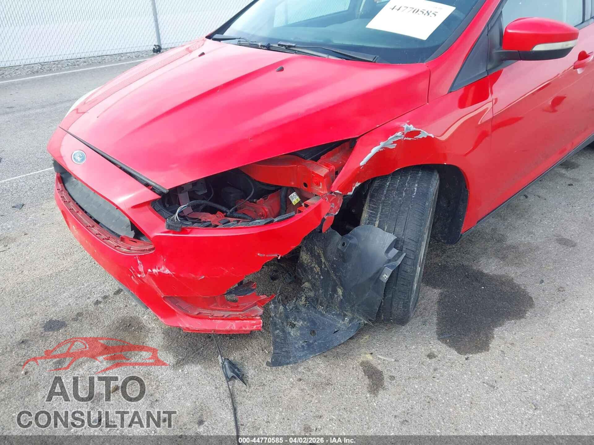 FORD FOCUS 2015 - 1FADP3F28FL340050