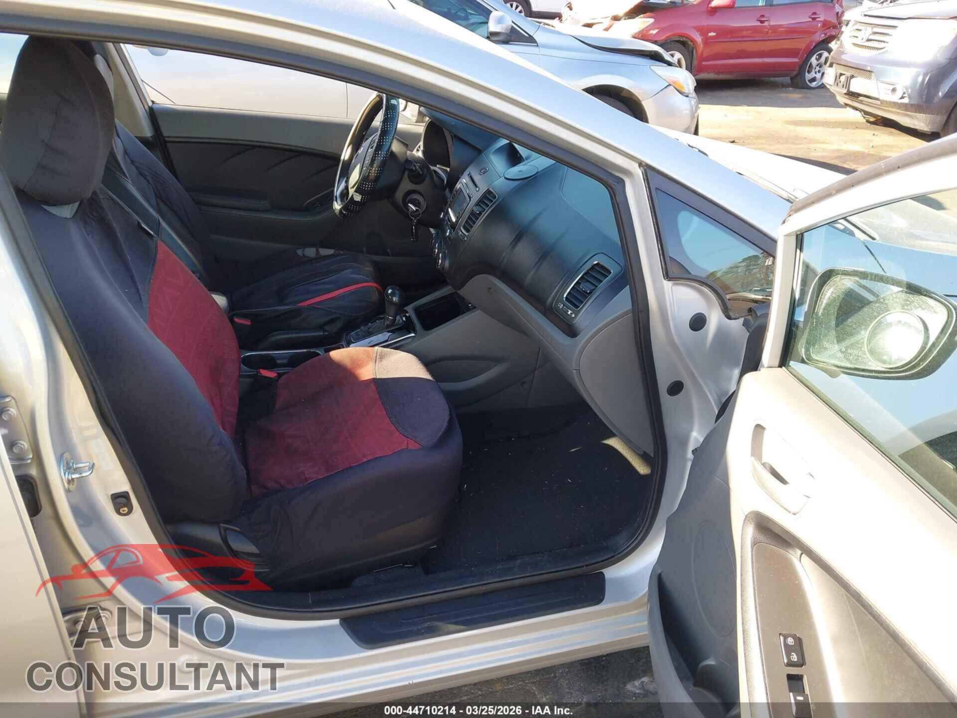 KIA FORTE 2017 - 3KPFL4A70HE097532