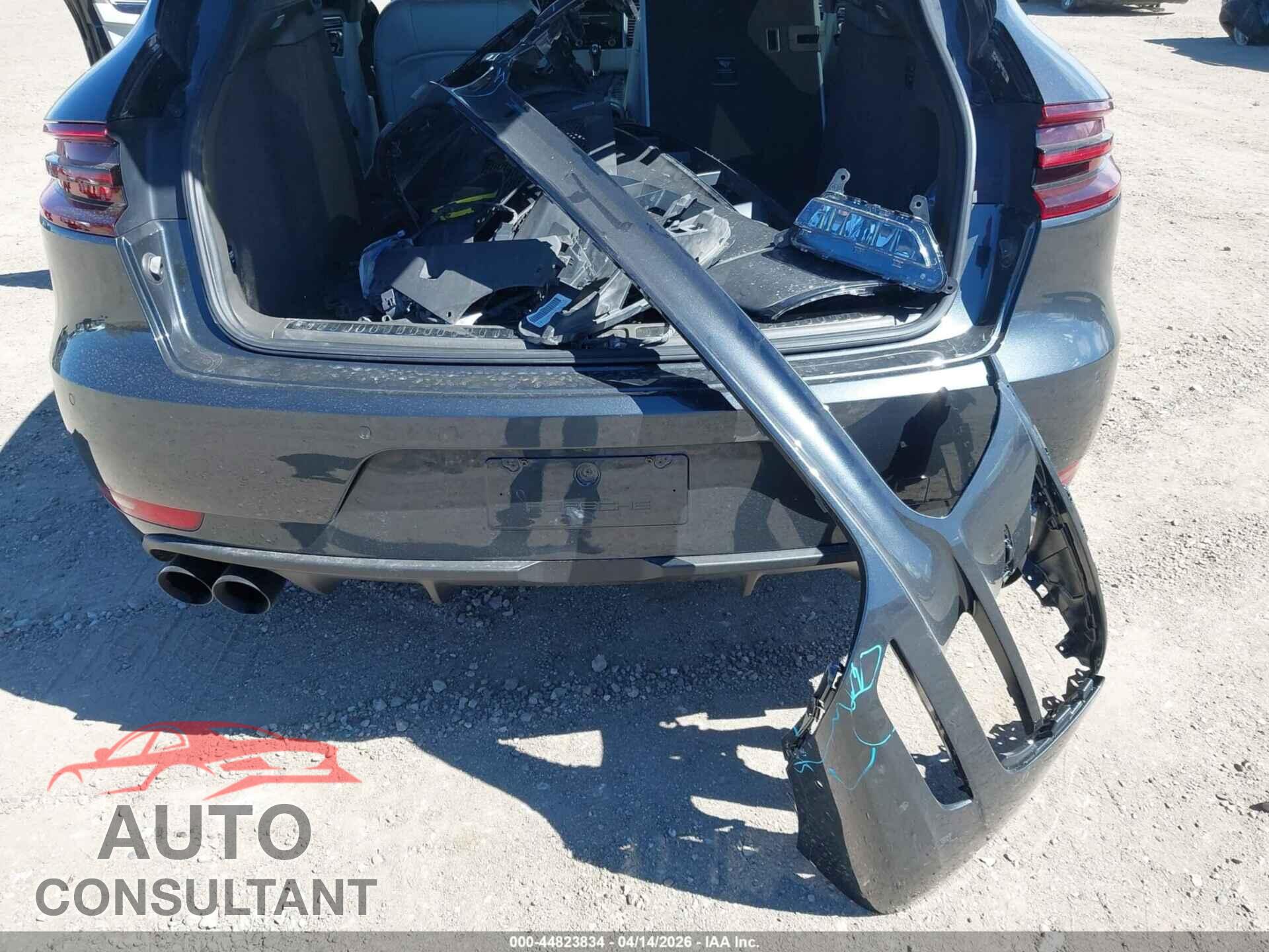 PORSCHE MACAN 2017 - WP1AG2A59HLB50719