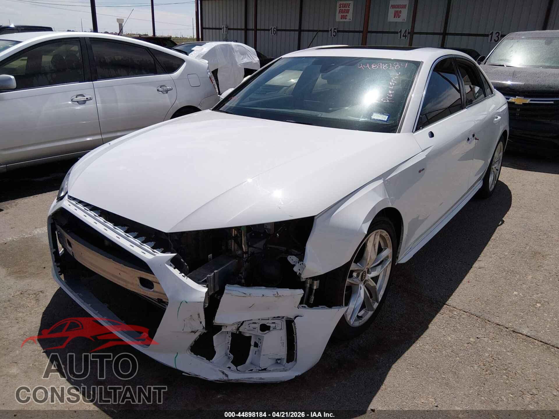 AUDI A4 2023 - WAUEAAF42PN001356