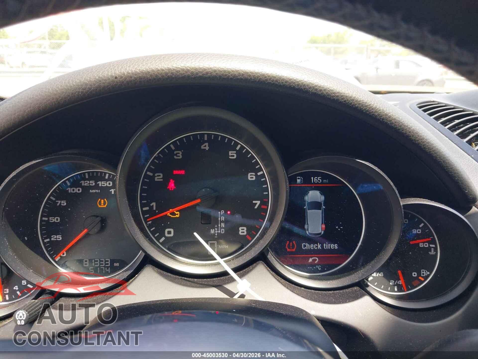 PORSCHE CAYENNE 2017 - WP1AA2A29HKA85786