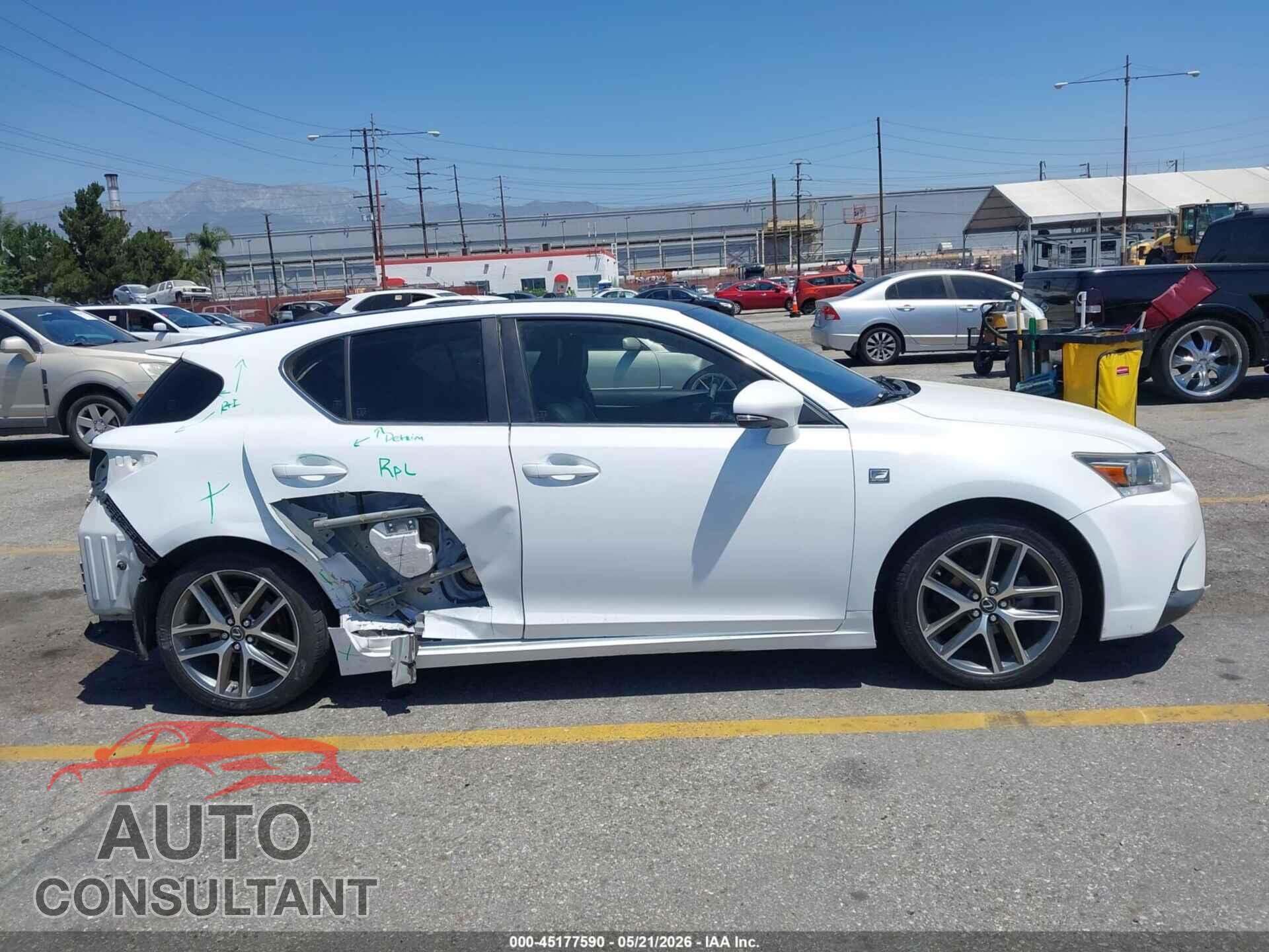 LEXUS CT 200H 2015 - JTHKD5BH4F2215499