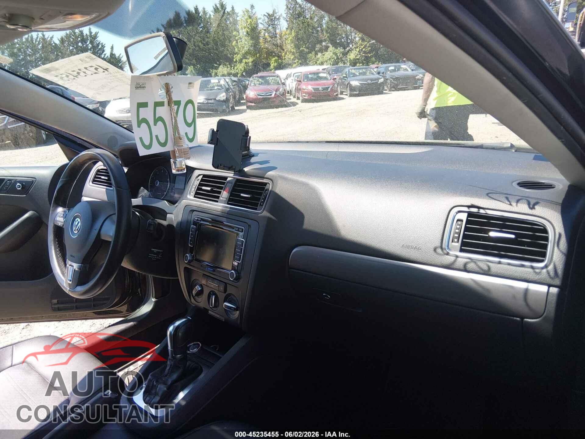 VOLKSWAGEN JETTA 2013 - 3VWLP7AJ5DM387976