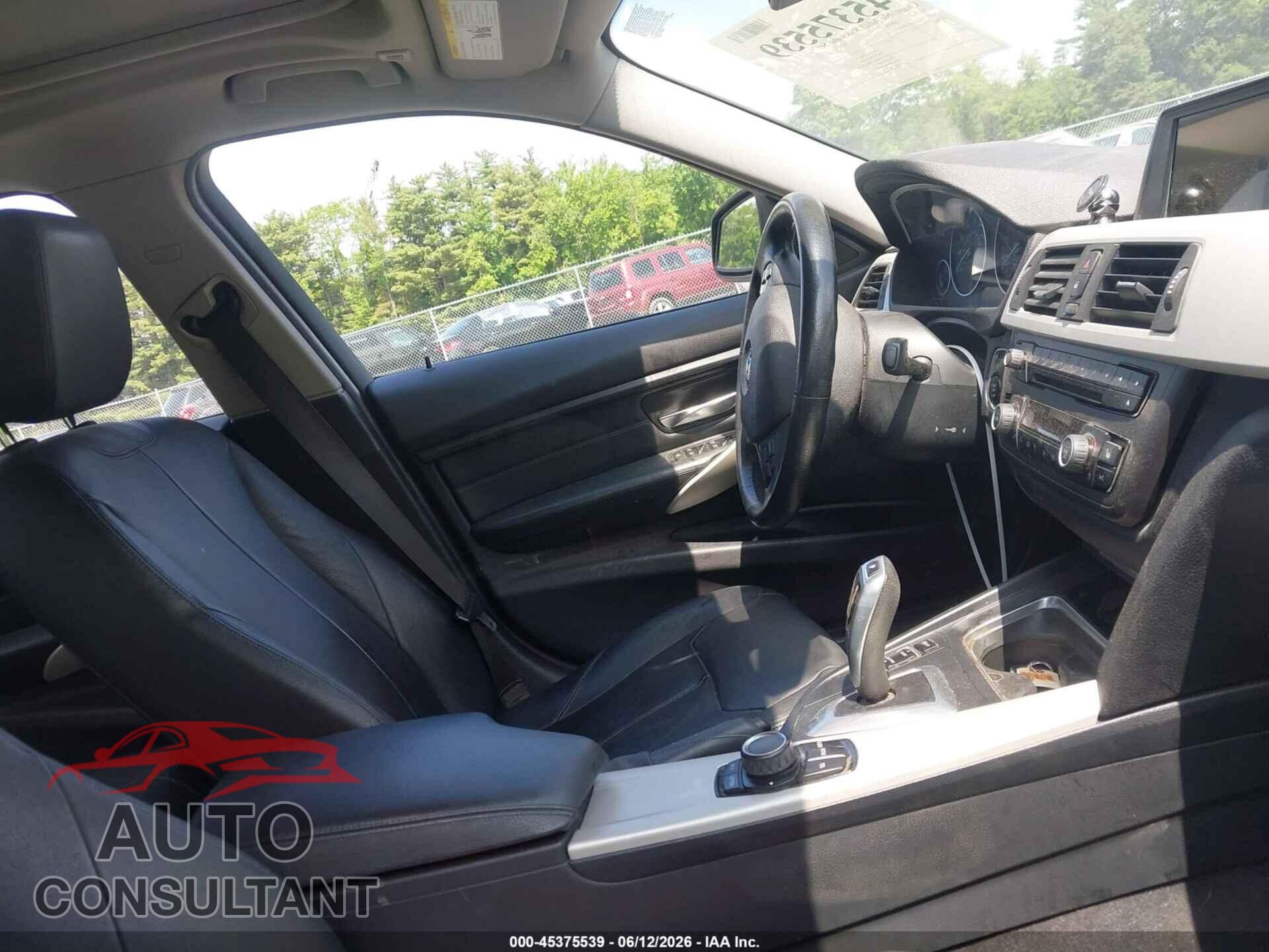 BMW 328I 2013 - WBA3B3C50DF541632
