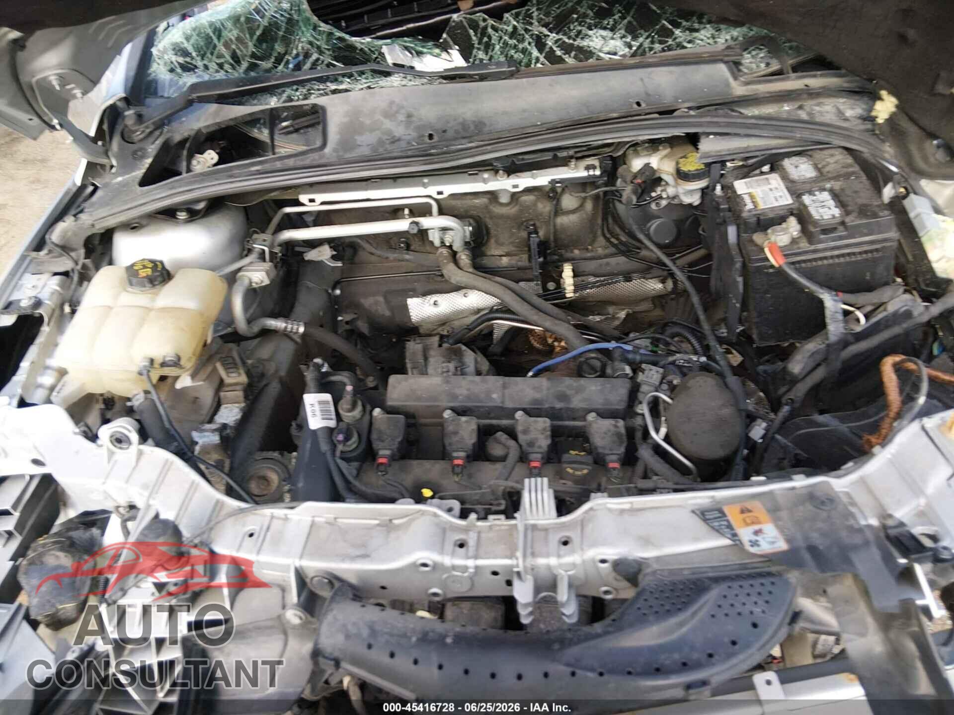 FORD FOCUS 2015 - 1FADP3F24FL217409